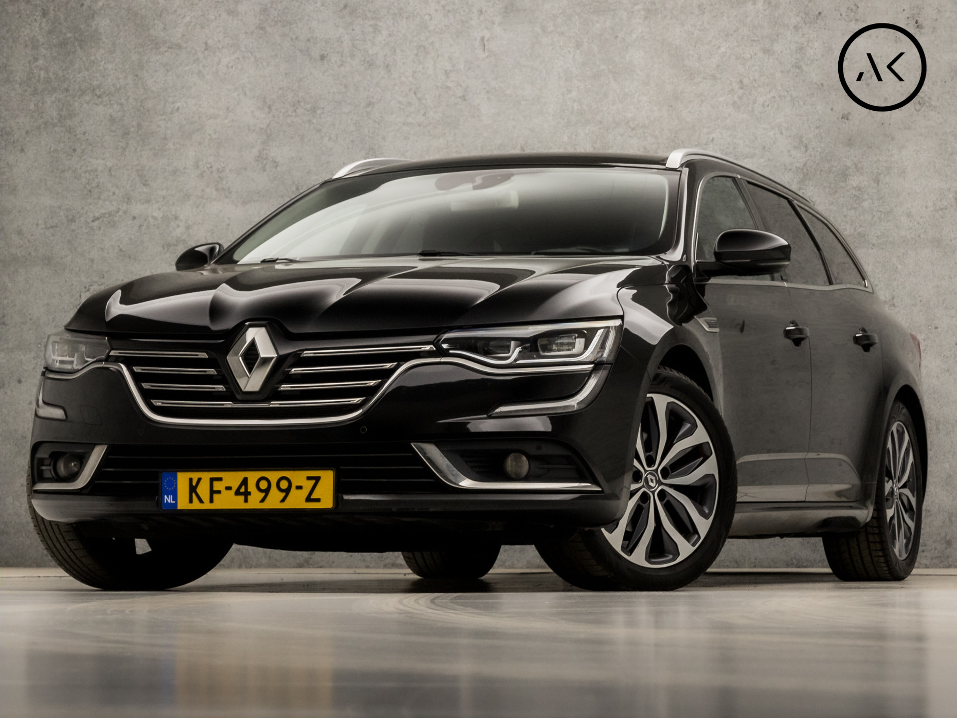 Renault Talisman Estate 1.5 dCi Intens Sport (GROOT NAVI, CAMERA, LEDER, GETINT GLAS, SPORTSTOELEN, BOSE AUDIO, TREKHAAK, LED KOPLAMPEN, CRUISE, NIEUWSTAAT)