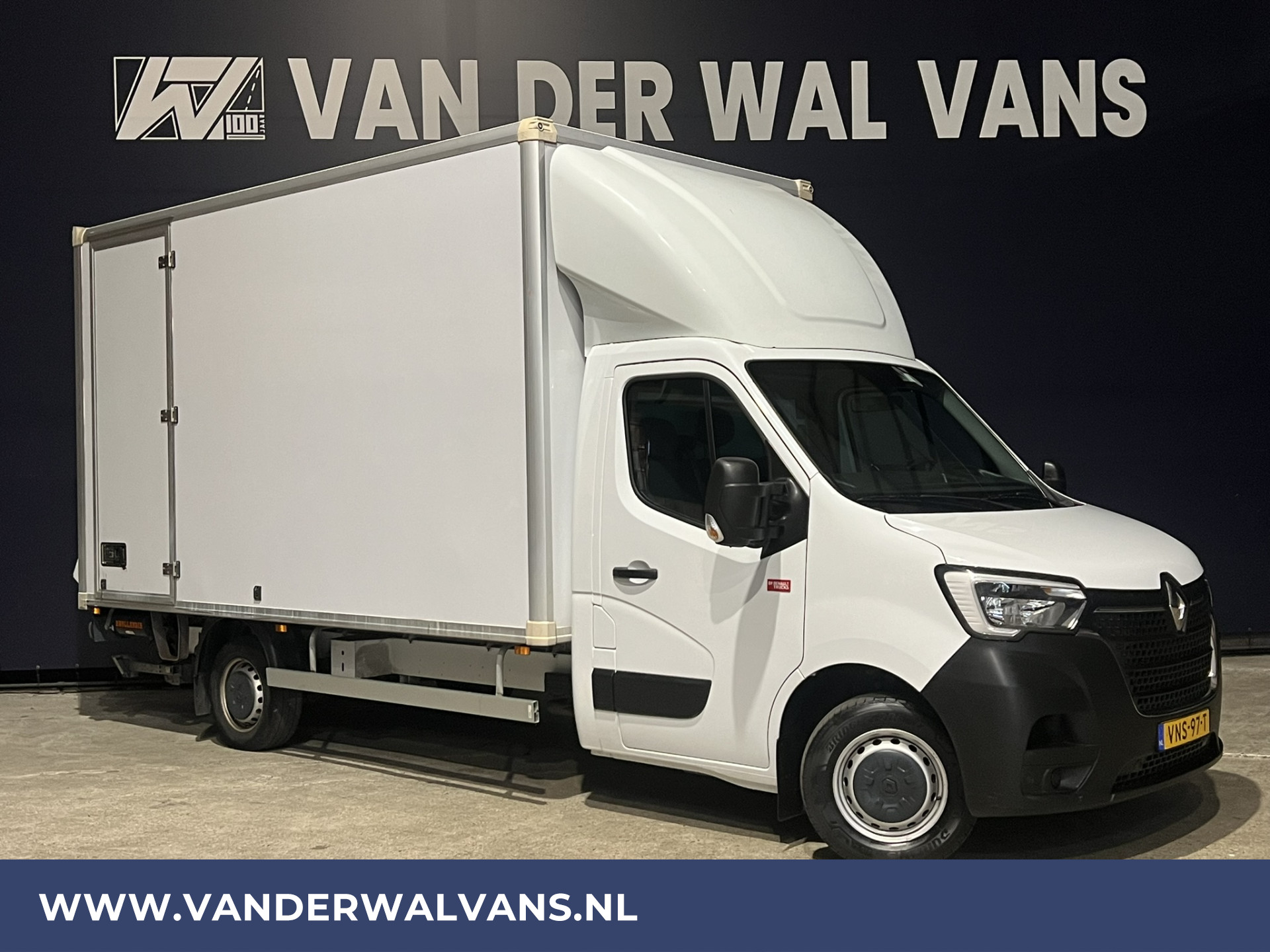 Renault Master 2.3dCi 146pk Bakwagen 232cm hoog Laadklep Zijdeur Euro6 Airco | Lat om Lat | 914kg laadvermogen bijrijdersbank, cruisecontrol