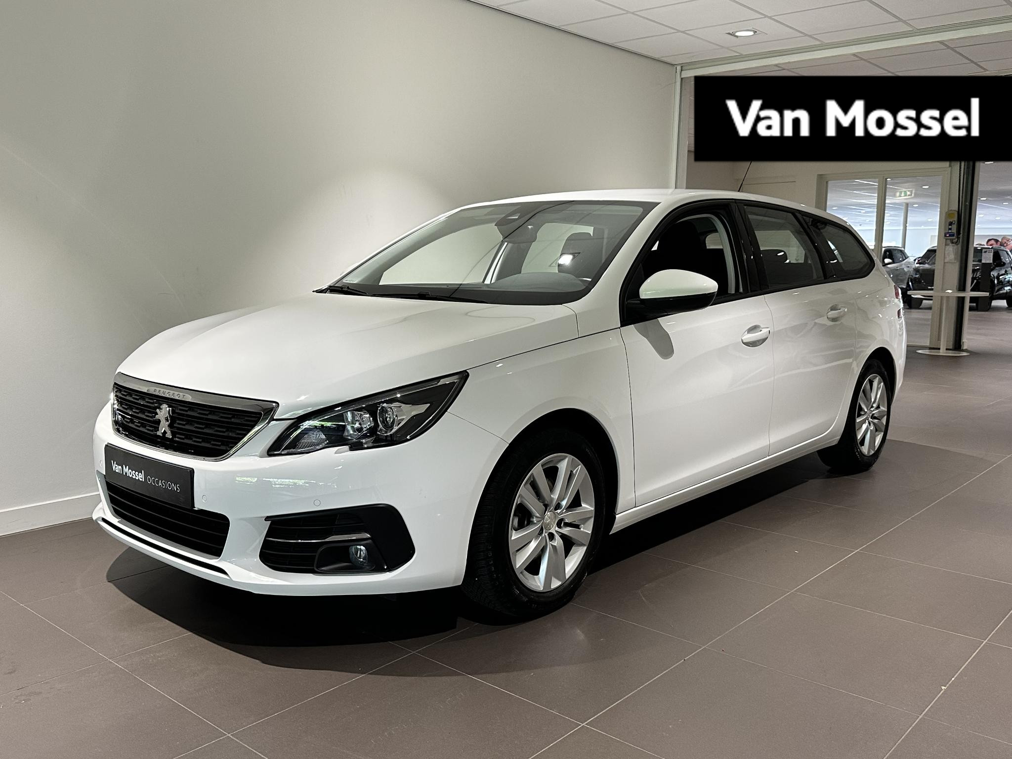 Peugeot 308 SW 1.2 PureTech Blue Lease Active | Apple Carplay/Android Auto | Camera | Climate control