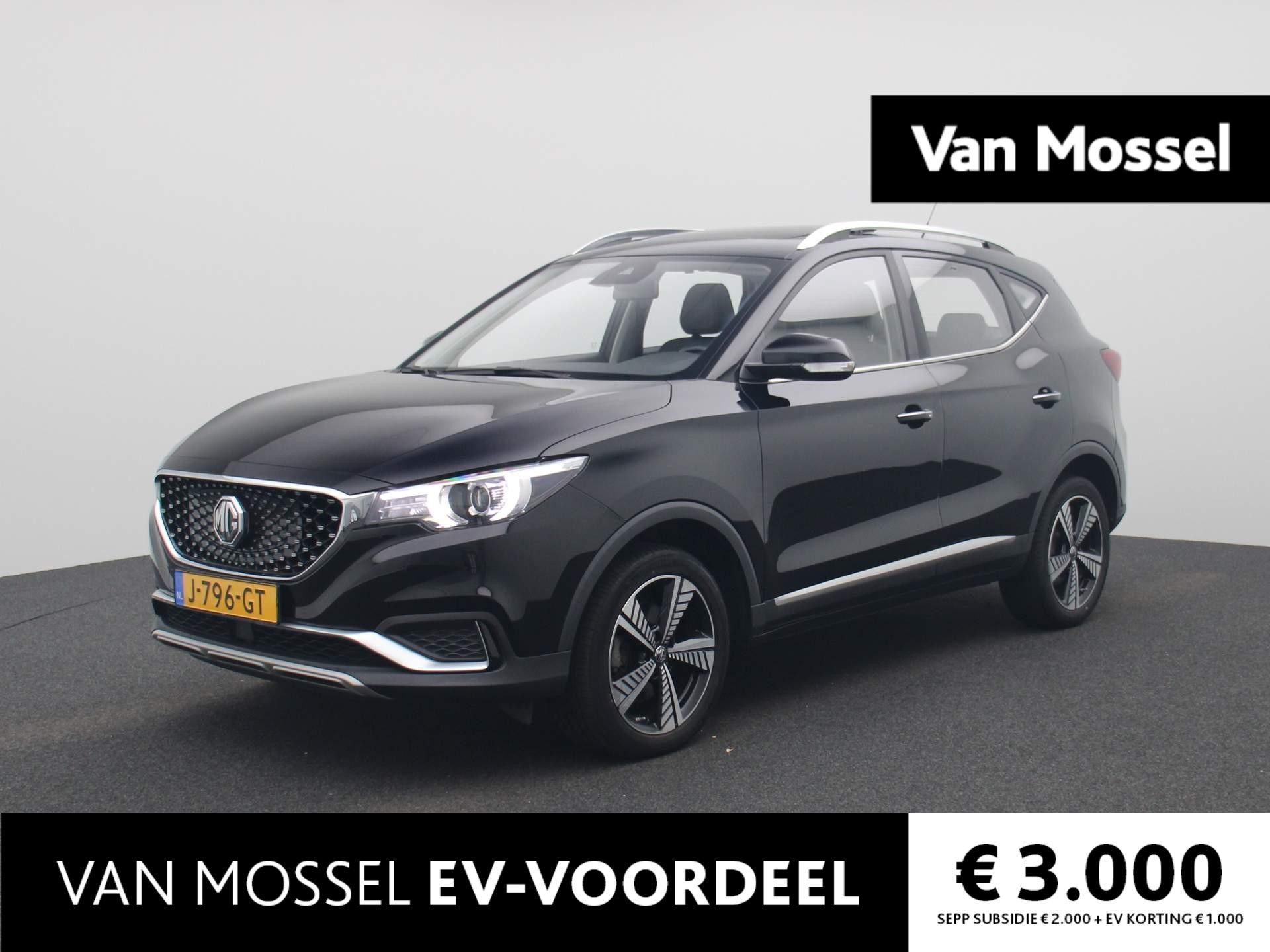 MG ZS-EV Luxury 45 kWh | PANORAMADAK | LEDER | ACHTERUITRIJCAMERA | PARKEERSENSOREN | ADAPTIVE CRUISE CONTROL | LANE ASSIST | STOELVERWARMING | AIRCO |