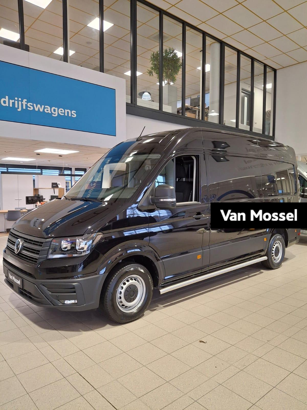 Volkswagen Crafter 35 2.0 TDI L3H2 Exclusive L3 H3 | Exclusive | Handgeschakeld | Zwart | BPM Voordeel! |