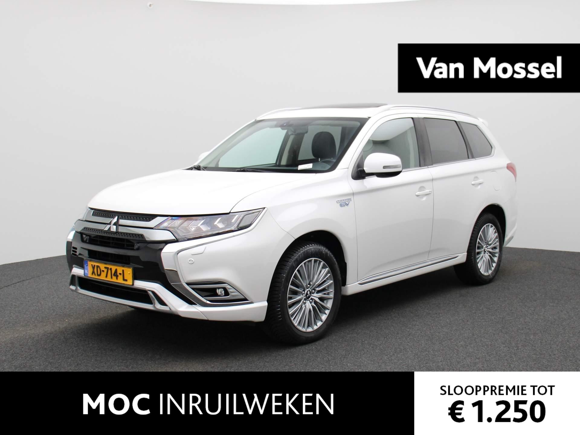 Mitsubishi Outlander 2.4 PHEV Intense+ | SCHUIFDAK | ROCKFORD FOSGATE AUDIO | NAVIGATIE | HALF- LEDER | STOELVERWARMING | TREKHAAK MAX. 1500 KG | ACHTERUITRIJCAMERA | CRUISE CONTROL | PARKEERSENSOREN V+A | LED KOPLAMPEN | ELEKTRISCHE ACHTERKLEP |