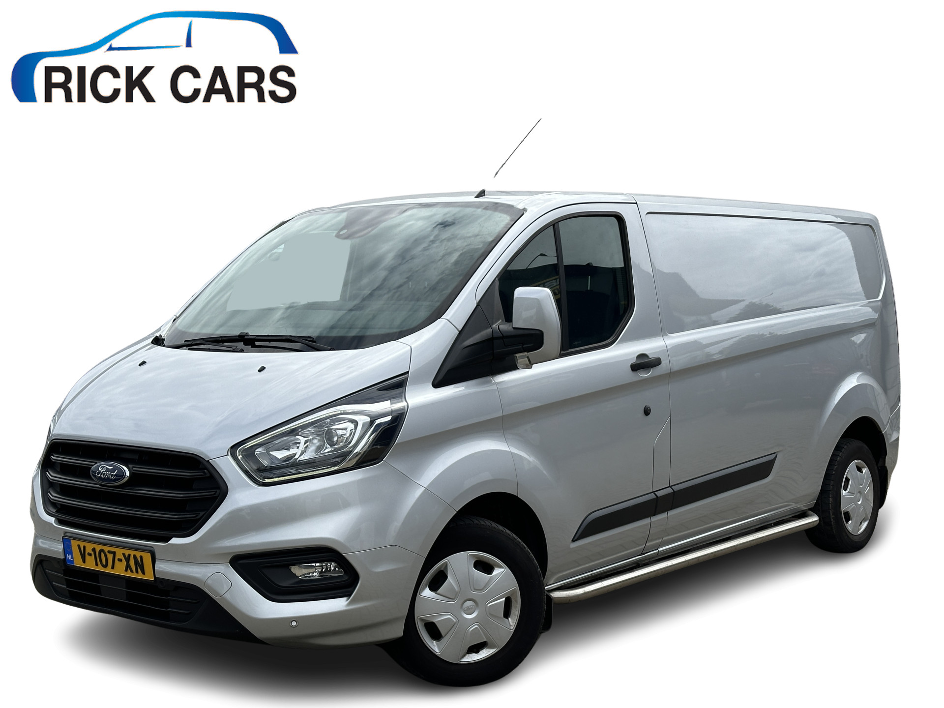 Ford Transit Custom 300 2.0 TDCI 130PK Euro6L2H1 Trend Navigatiesysteem/cruise control/trekhaak