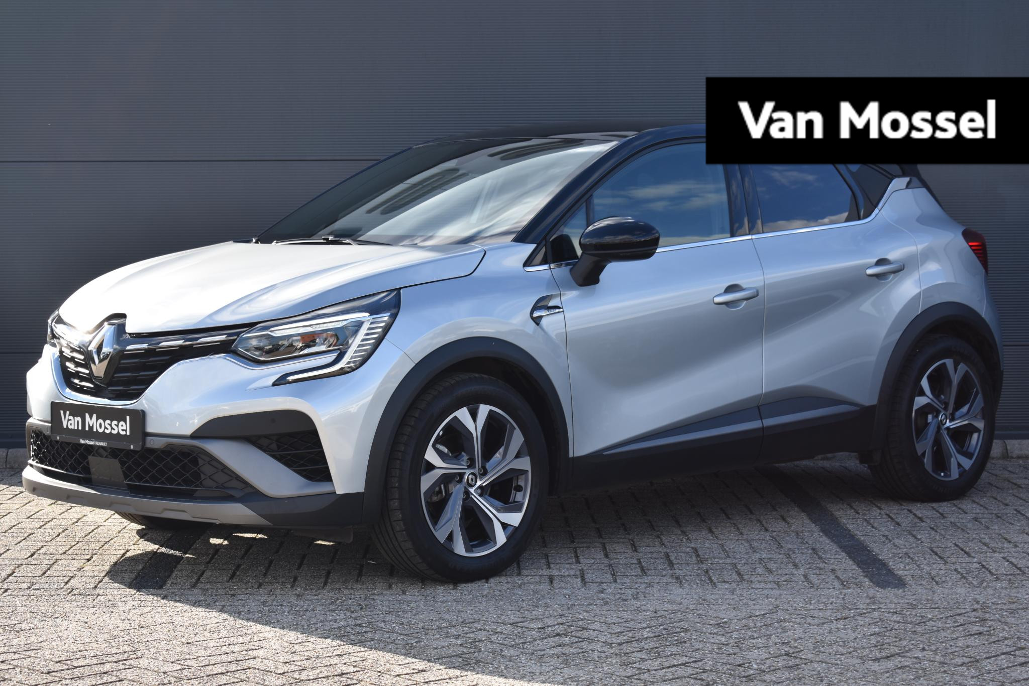 Renault Captur 1.6 E-Tech Hybrid R.S. Line 145pk | Automaat | Navigatie | Achteruitrijcamera | Apple Carplay & Android Auto