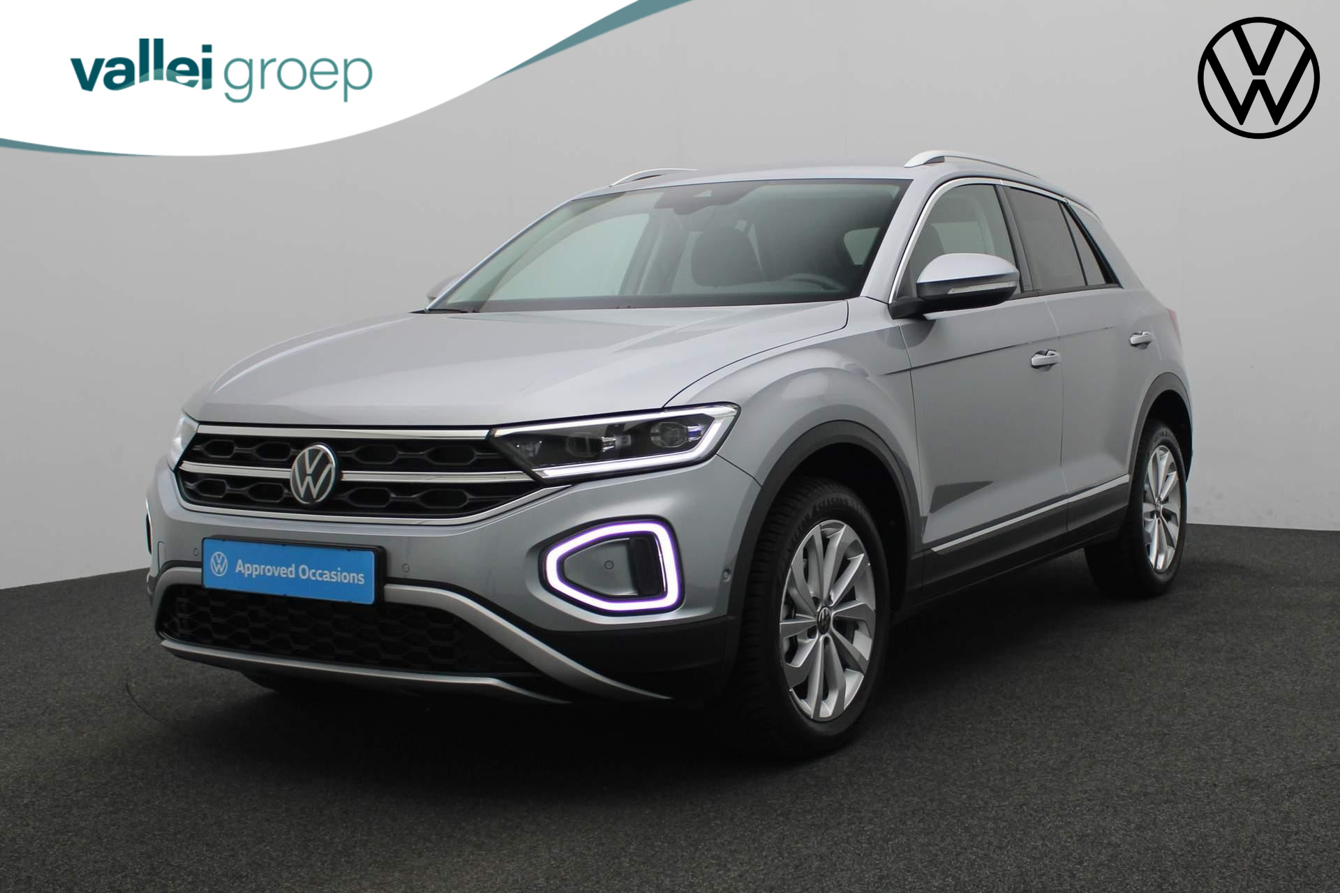 Volkswagen T-Roc 1.0 TSI 110PK Style | Navi | LED plus | ACC | Parkeersensoren voor/achter | Bestuurdersstoel met massage | Apple Carplay / Android Auto | 17 inch