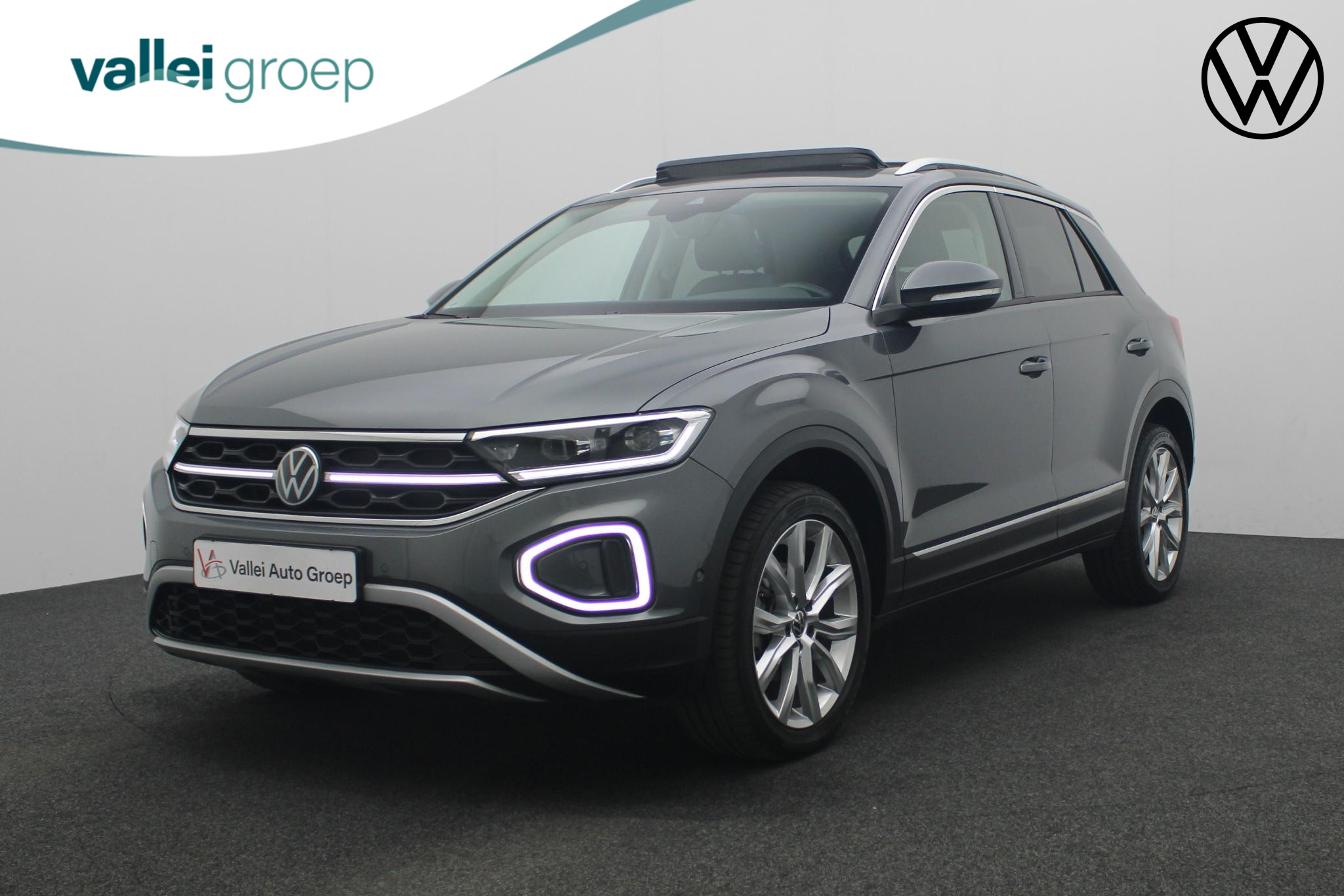 Volkswagen T-Roc 1.0 TSI 110PK Style | Pano | IQ Light | Navi Discover Pro | Camera | Keyless | ACC | 18 inch