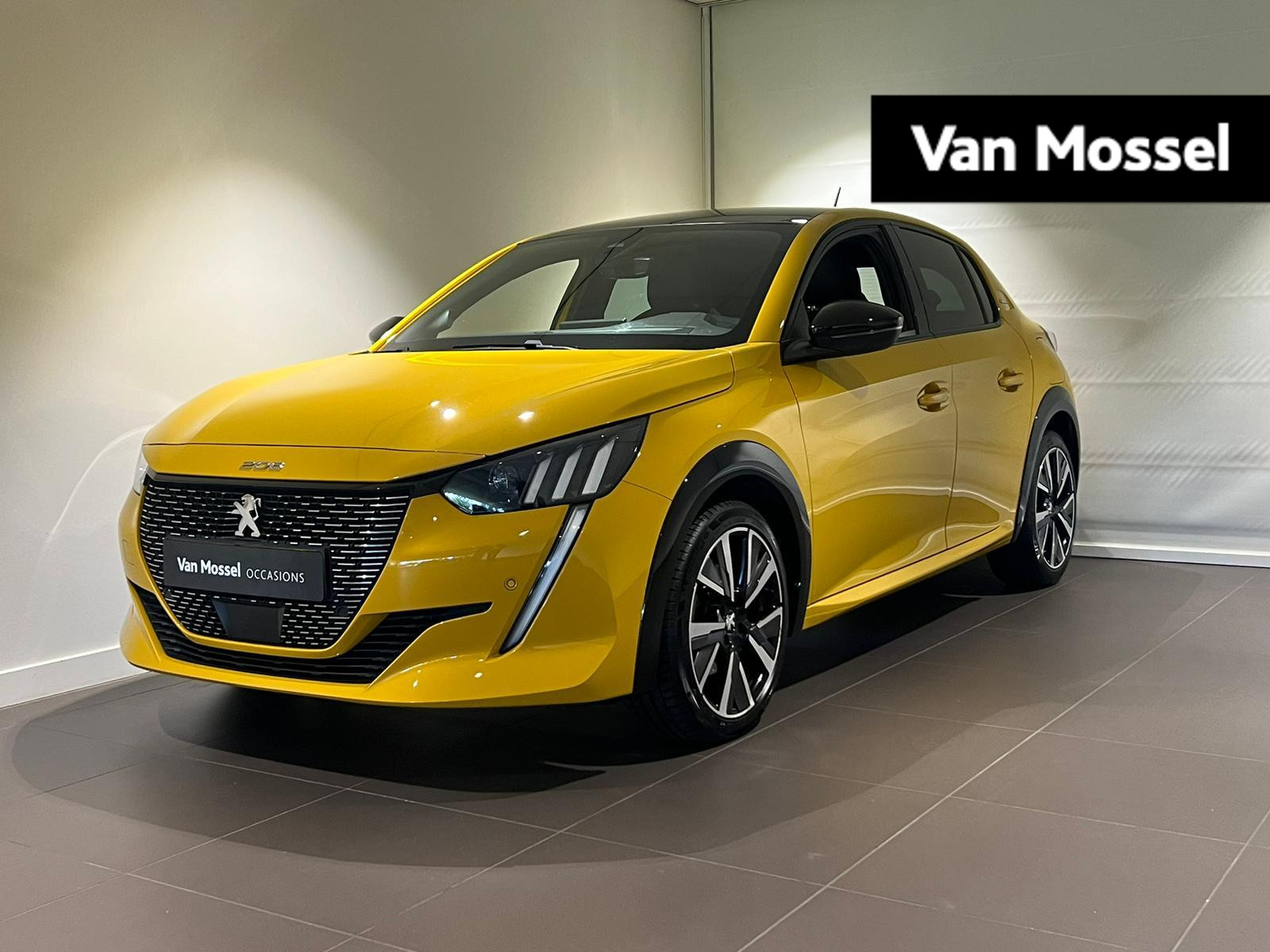 Peugeot 208 1.2 PureTech GT-Line | Navigatie | Panoramadak | Zeer compleet!