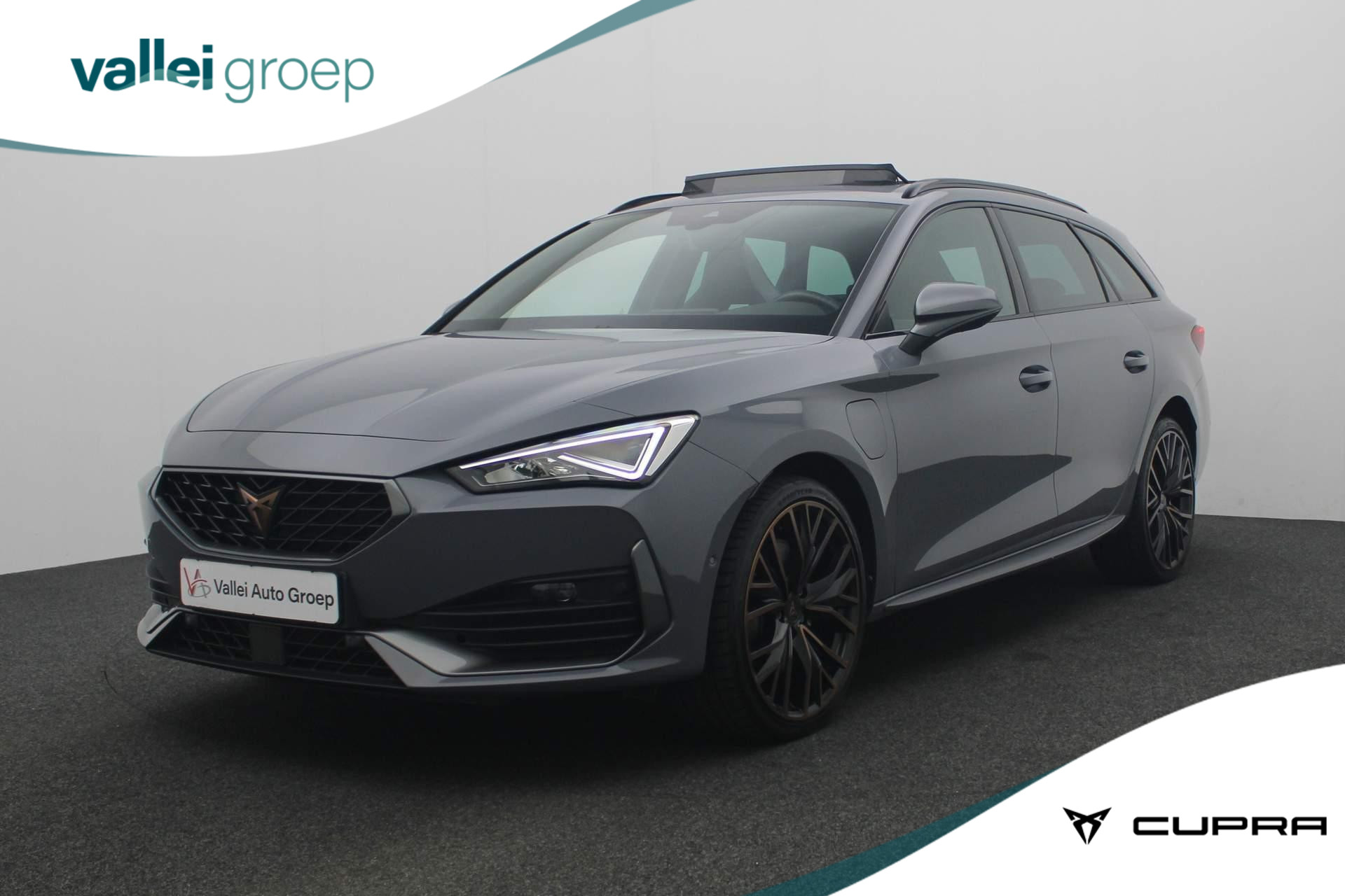 CUPRA Leon Sportstourer 1.4 245PK DSG e-Hybrid VZ Performance | Pano | Supersport stuurwiel | Adaptief onderstel | Navi | 19 inch | ACC | Camera | Keyless