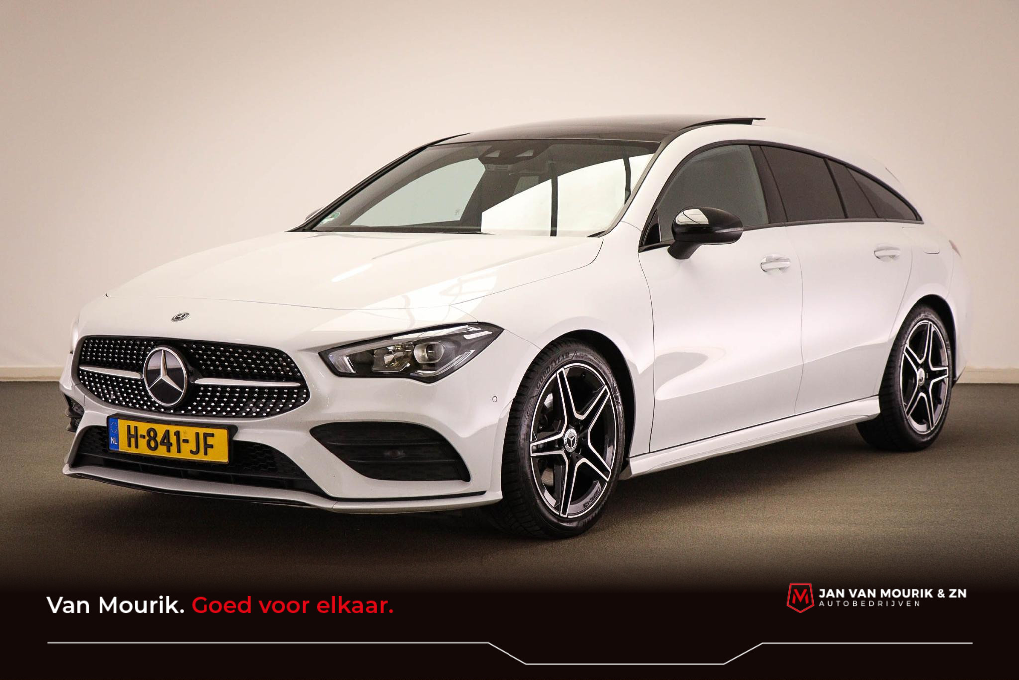 Mercedes-Benz CLA Shooting Brake 180 Business Solution AMG | WIDESCREEN | PANORAMADAK | DAB | APPLE | CAMERA