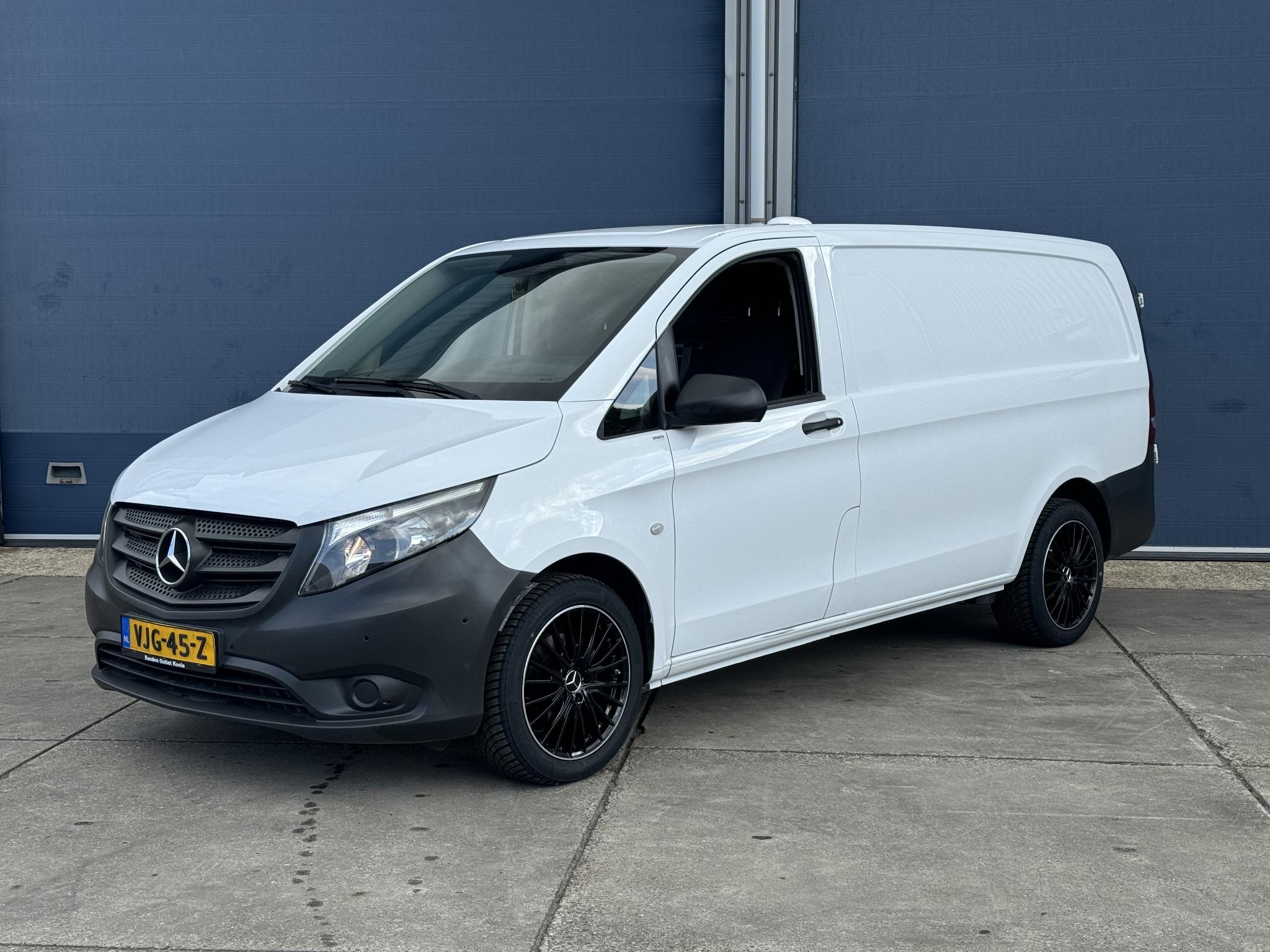 Mercedes-Benz Vito 116 CDI Lang AIRCO / CRUISE CONTROLE / NAVI / L2H1 / TREKHAAK