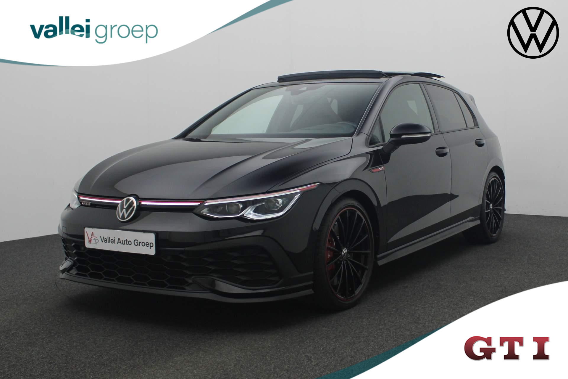 Volkswagen Golf 2.0 TSI 300PK DSG GTI Clubsport 45 Jahre Edition | Pano | Akrapovic | Adaptief onderstel | HUD | 19 inch | IQ Light | Keyless | Camera | Navi