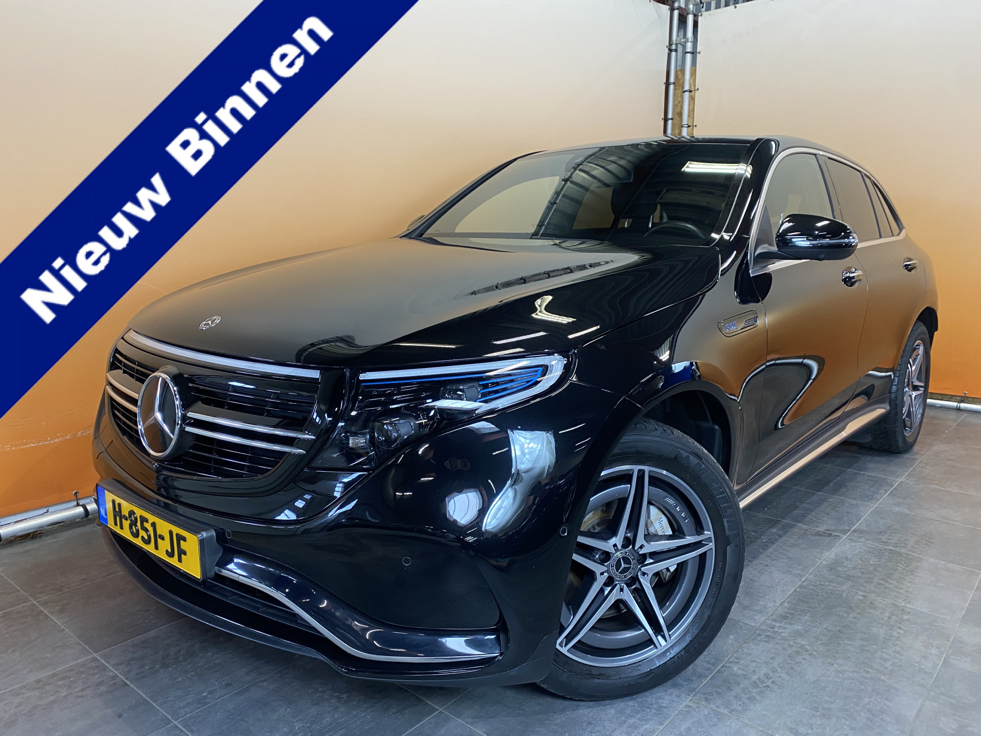 Mercedes-Benz EQC 400 4MATIC Premium Plus 80 kWh AMG Line | Electric Art interieur | Launch Edition