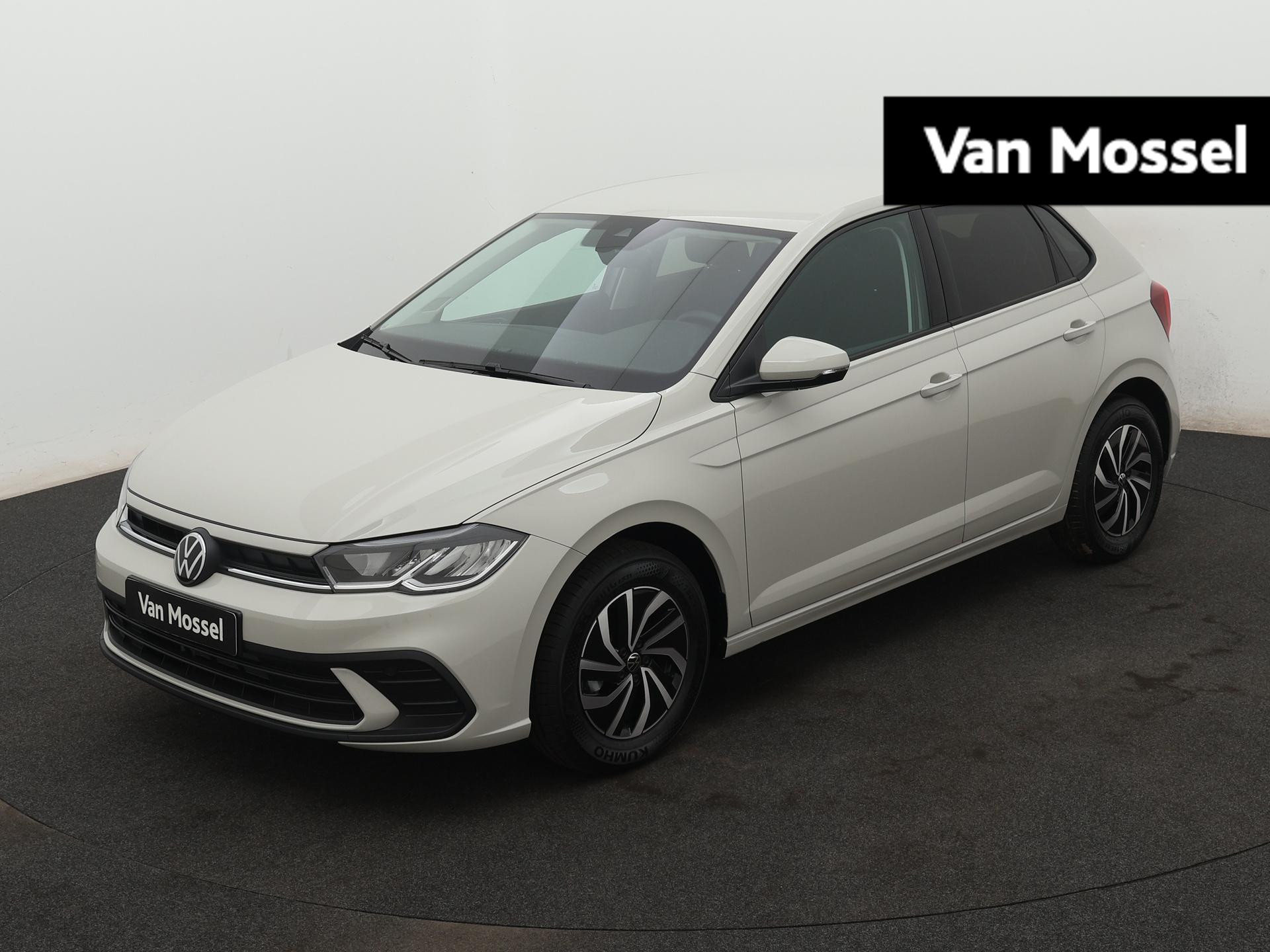 Volkswagen Polo 1.0 TSI Life Edition 95 PK Automaat | Apple Carplay draadloos | Android Auto draadloos | Parkeersensoren achter | Camera | Airco | Adaptieve cruise control |