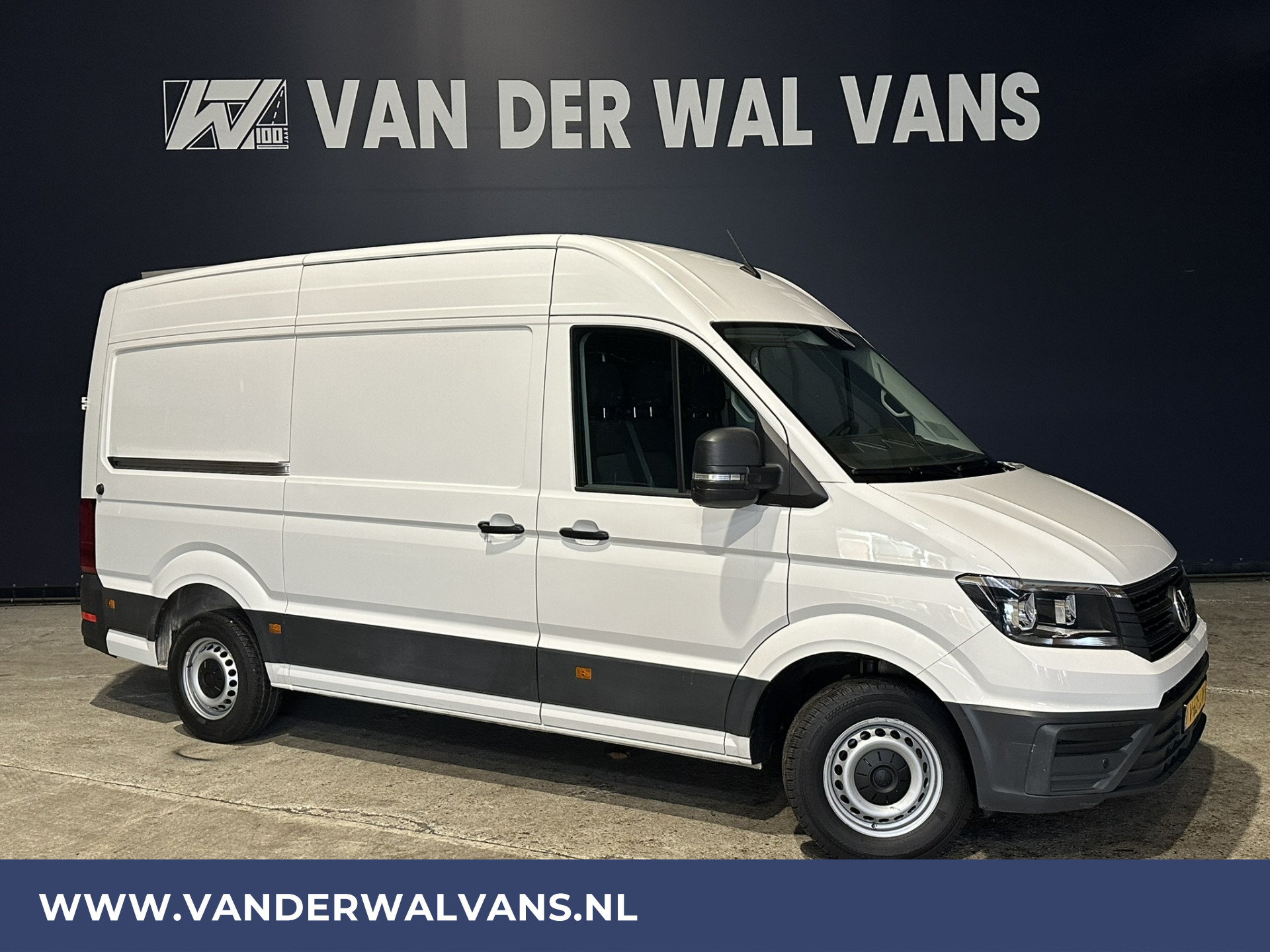 Volkswagen Crafter 2.0 TDI 140pk L3H3 L2H2 Euro6 Airco | Navigatie | Cruisecontrol | Parkeersensoren Apple carplay, android auto, trekhaak