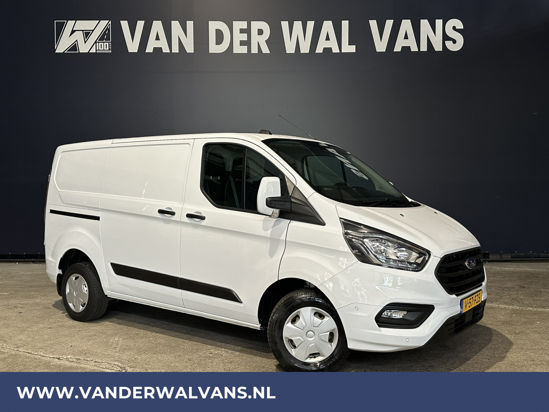 Ford Transit Custom 2.0 TDCI L1H1 Euro6 Airco | Camera | LED | Cruisecontrol | Parkeersensoren Verwarmde voorruit, Bijrijdersbank, 2500kg trekvermogen