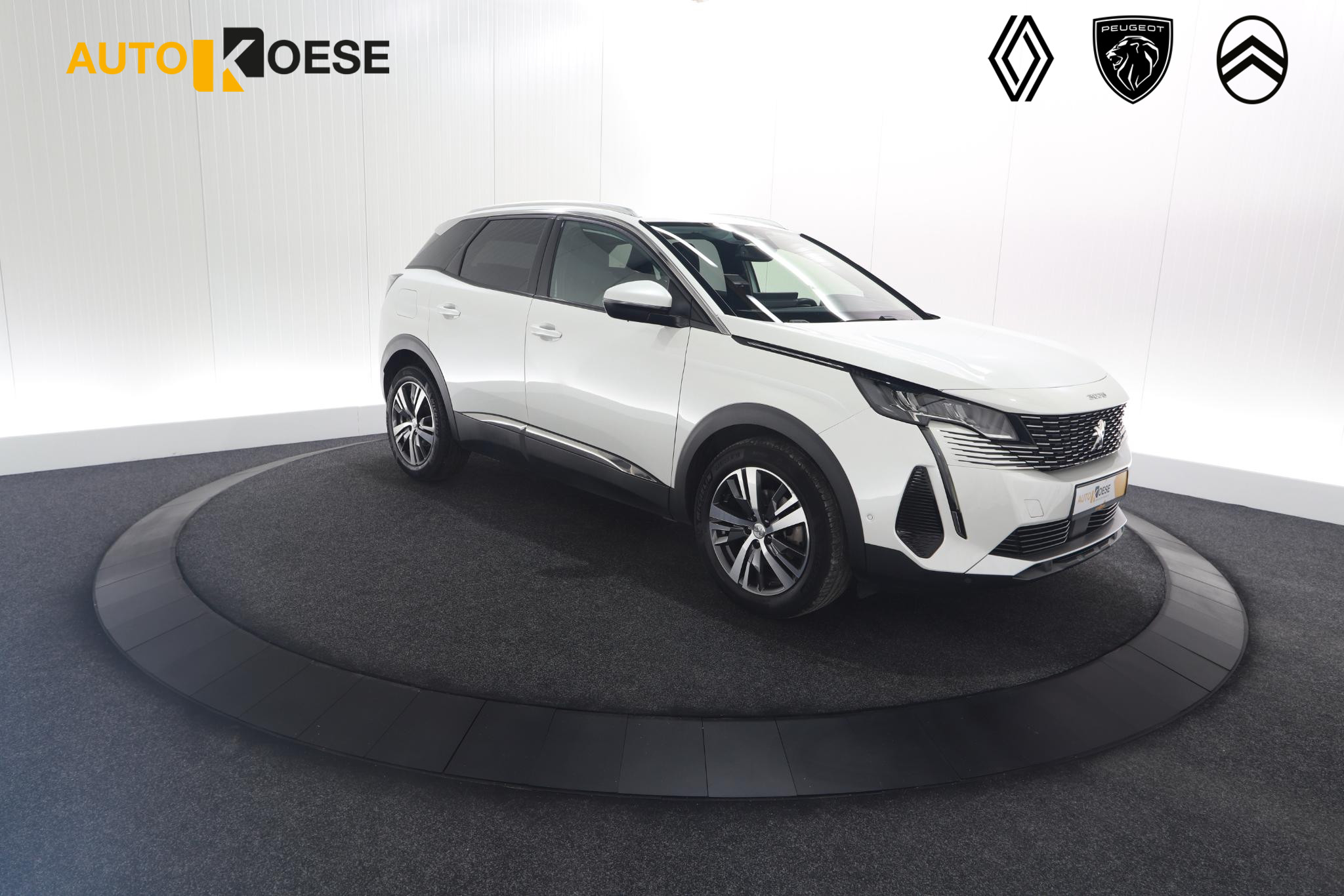 Peugeot 3008 PureTech 130 EAT8 Crossway Avantage | Trekhaak | Camera | Dodehoekdetectie | Navigatie