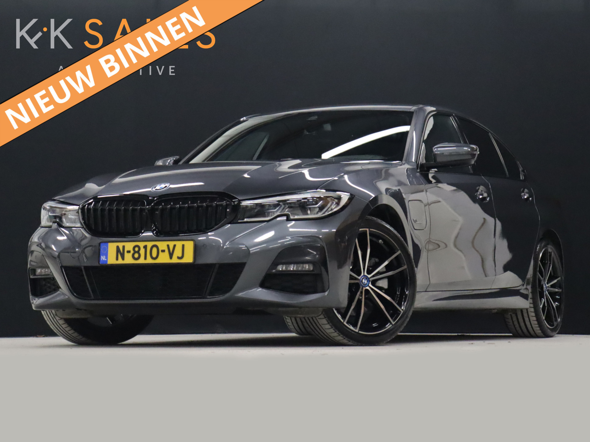 BMW 3 Serie 320e M Sport *WEEKAANBIEDING* [CAMERA, HARMAN/KARDON, APPLE CARPLAY, ANDROID, VOL. LEDER, PDC V+A, STOELVERWARMING, CRUISE, CLIMATE, NIEUWSTAAT]