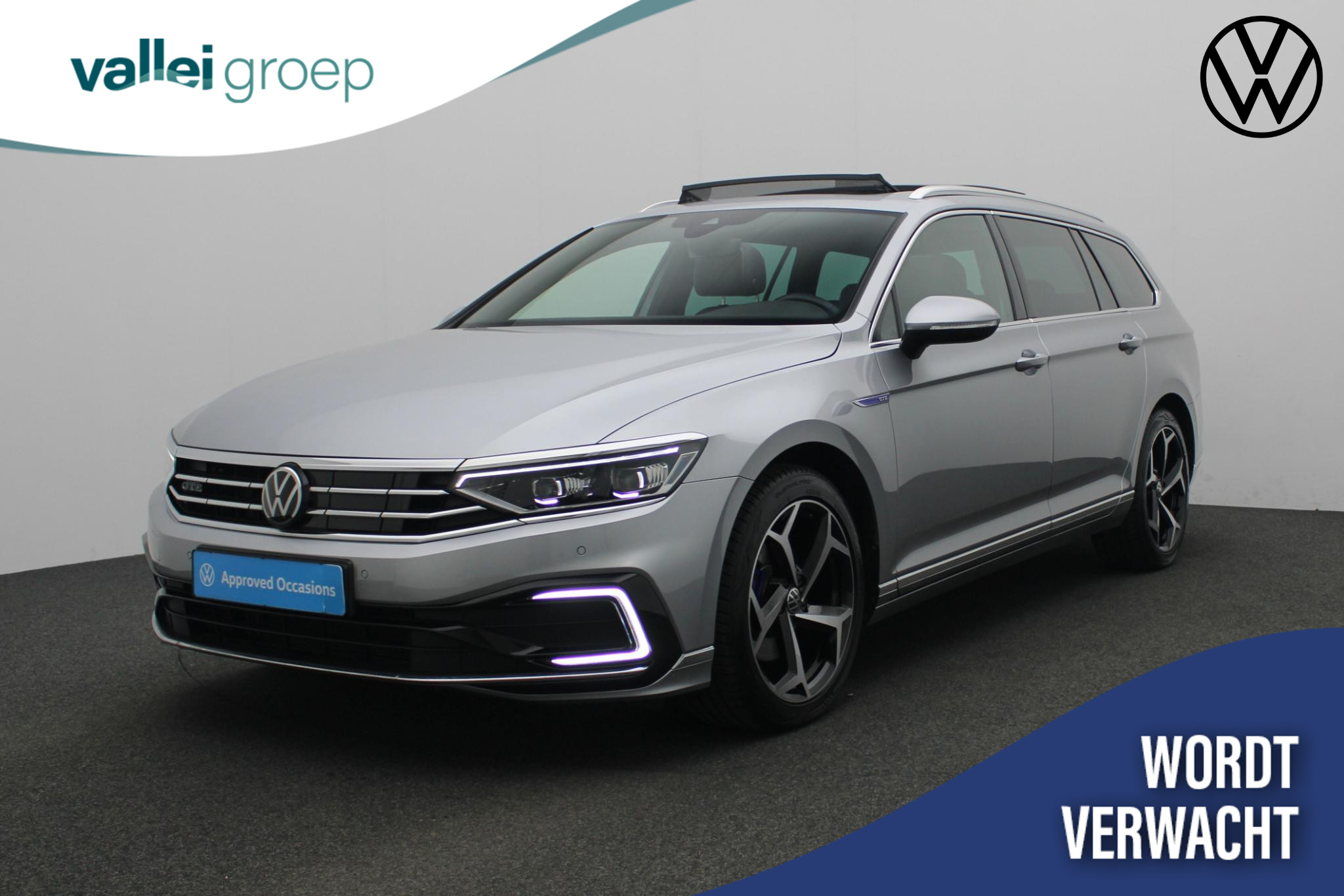 Volkswagen Passat Variant 1.4 TSI 218 pk DSG PHEV GTE Business | Panoramadak | Leder | Geheugen/massagestoel | IQ Light | Navigatie Discover Pro