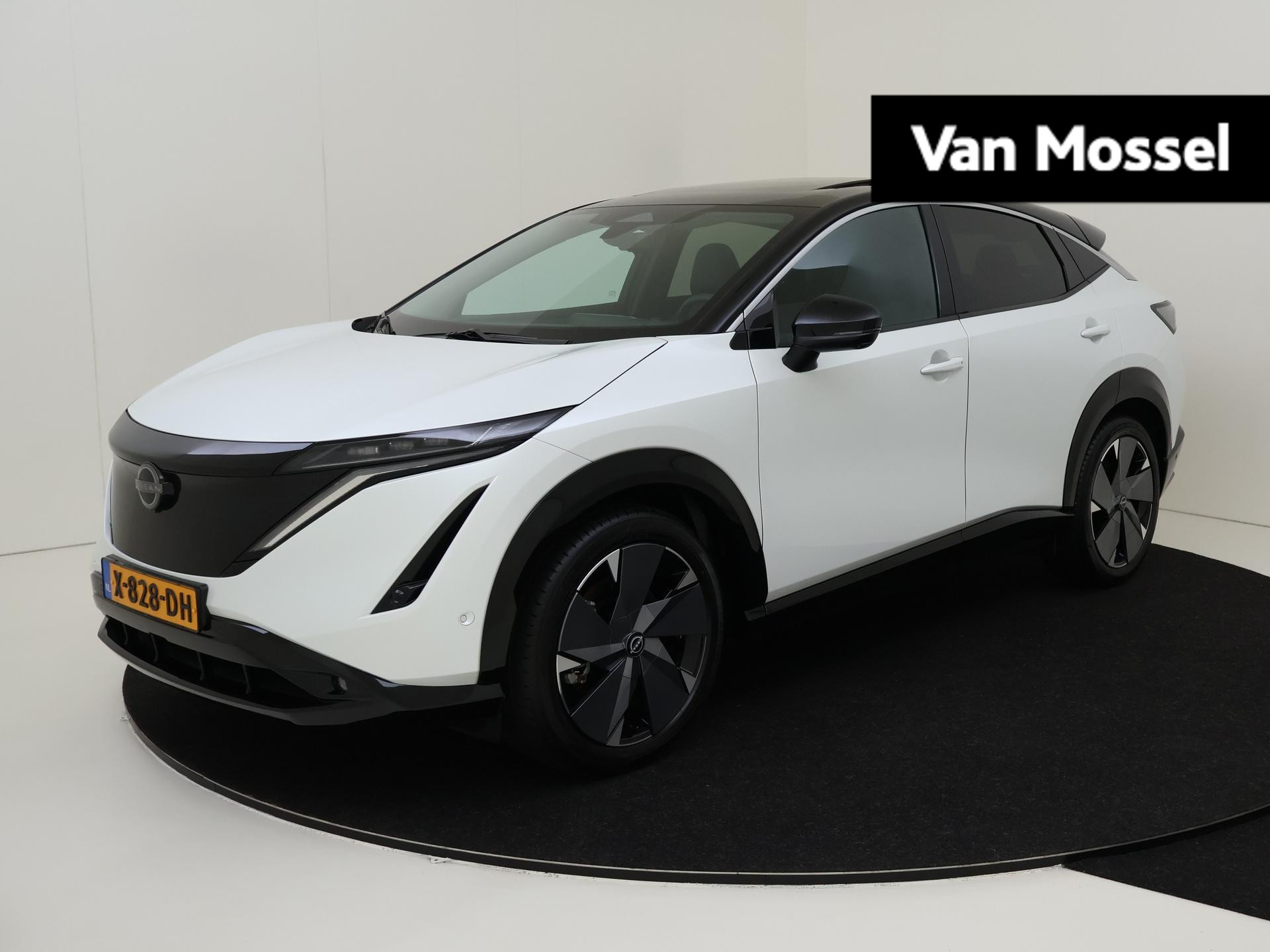 Nissan ARIYA Evolve 87kWH 242PK | Schuif/kanteldak | Leder | Draadloze Apple Carplay & Android Auto | Elektrisch Verstelbare Stoelen | Stoel/Stuurwiel Verwarming | 20'' Inch Velgen | Tot €20.000 korting