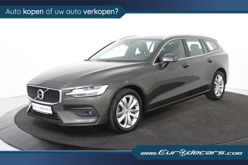 Volvo V60 2.0 D3 Momentum *Navigatie*Stoelverwarming*Carplay*Trekhaak*