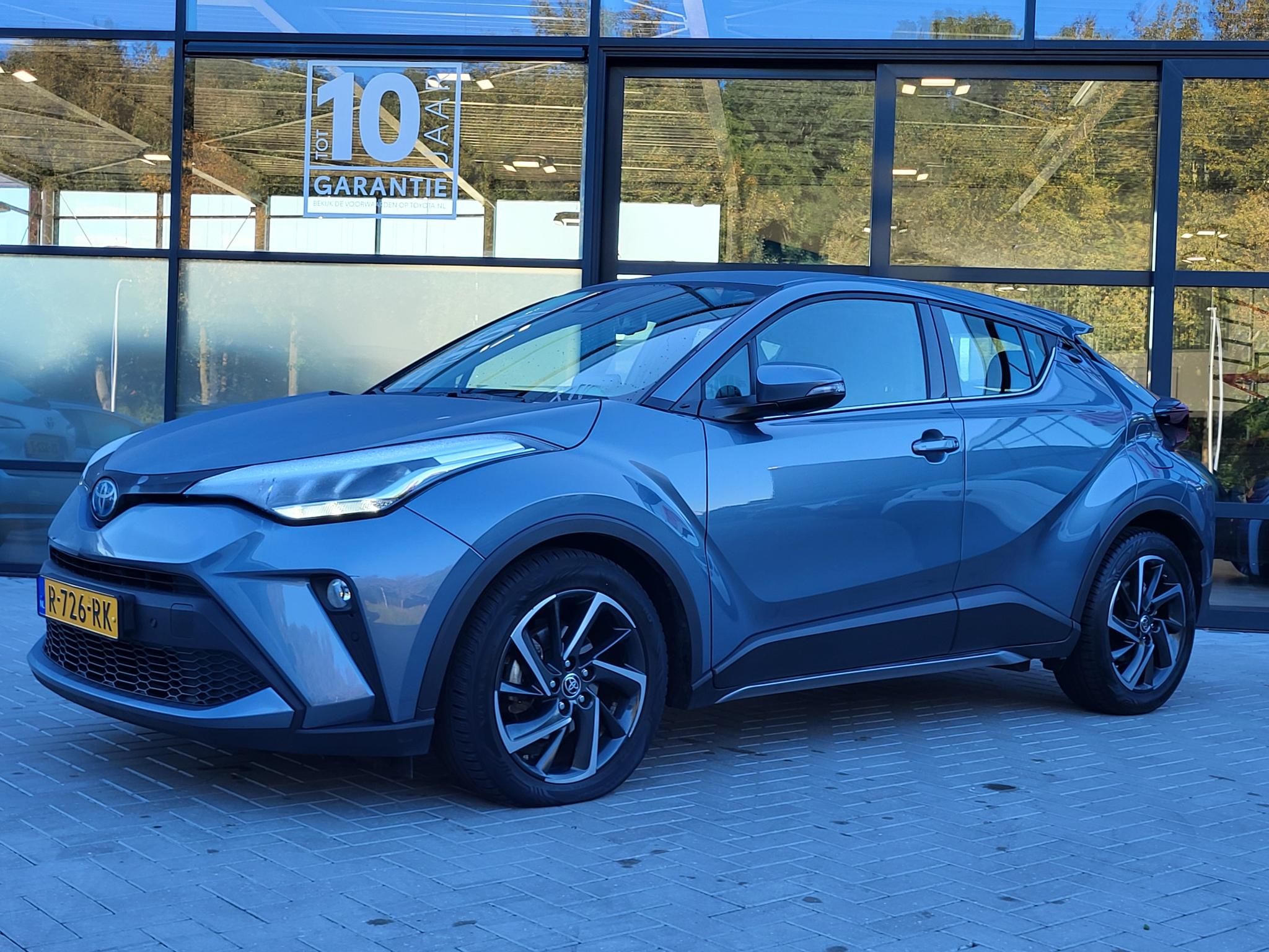 Toyota C-HR 1.8 Hybrid Dynamic 4S-BANDEN NAVI KEYLESS APPLE/ANDROID 18' LM-VELGEN PARK-SENSOREN CAMERA BLUETOOTH NL-AUTO