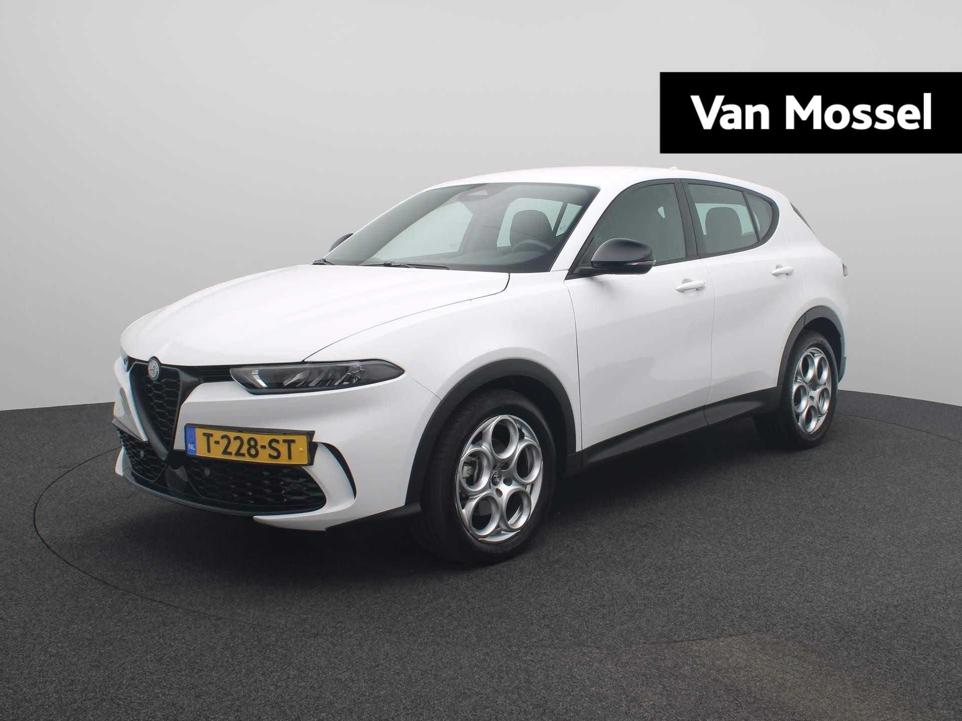 Alfa Romeo Tonale 1.5T Hybrid Sprint | Navigatie | Climate control| Parkeersensoren | Apple carplay / Android auto