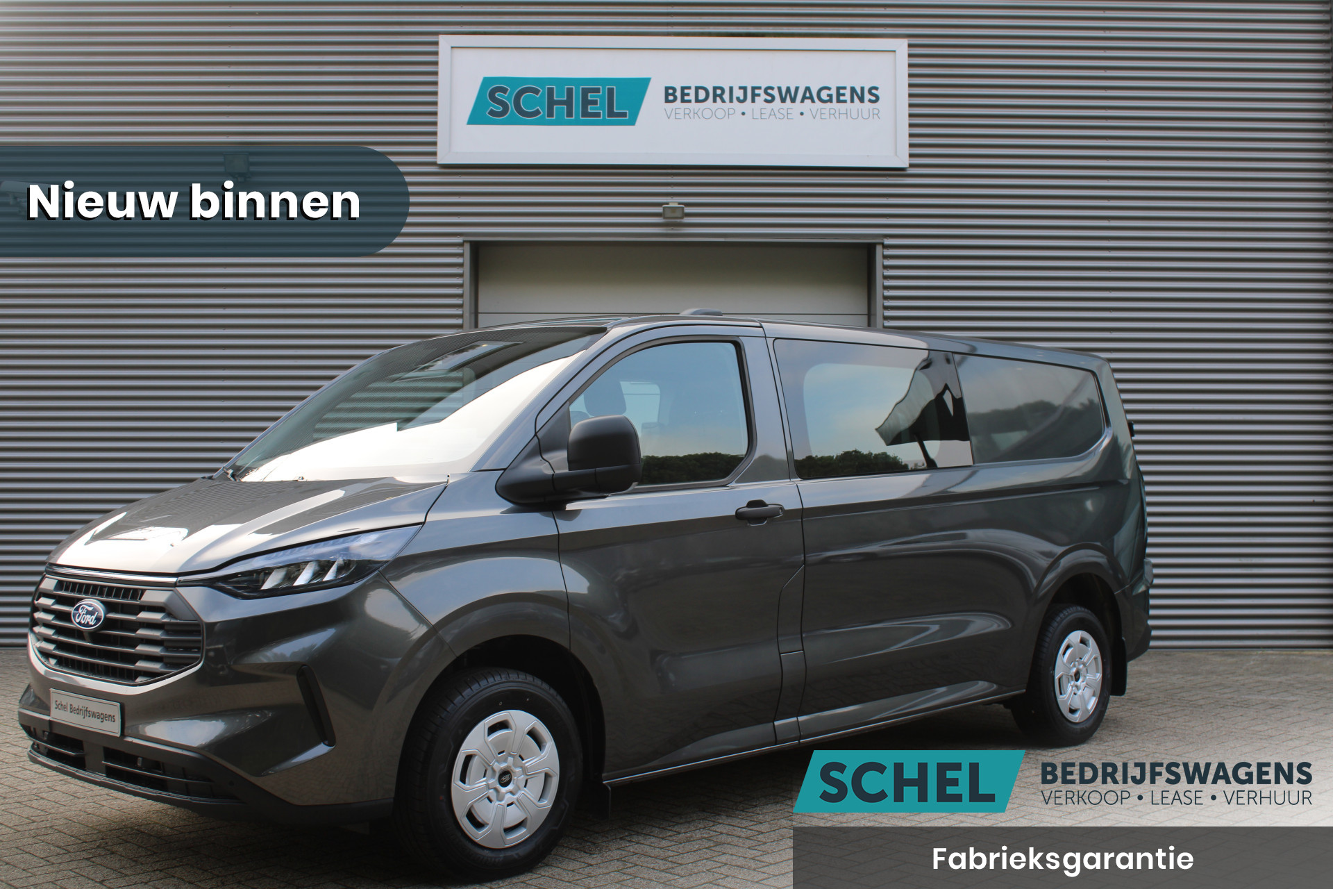 Ford Transit Custom 320 2.0 TDCI L2H1 Trend DC 136pk - Carplay - Android - Camera - Trekhaak - LED koplampen - Stoel + Stuurverwarming - Rijklaar