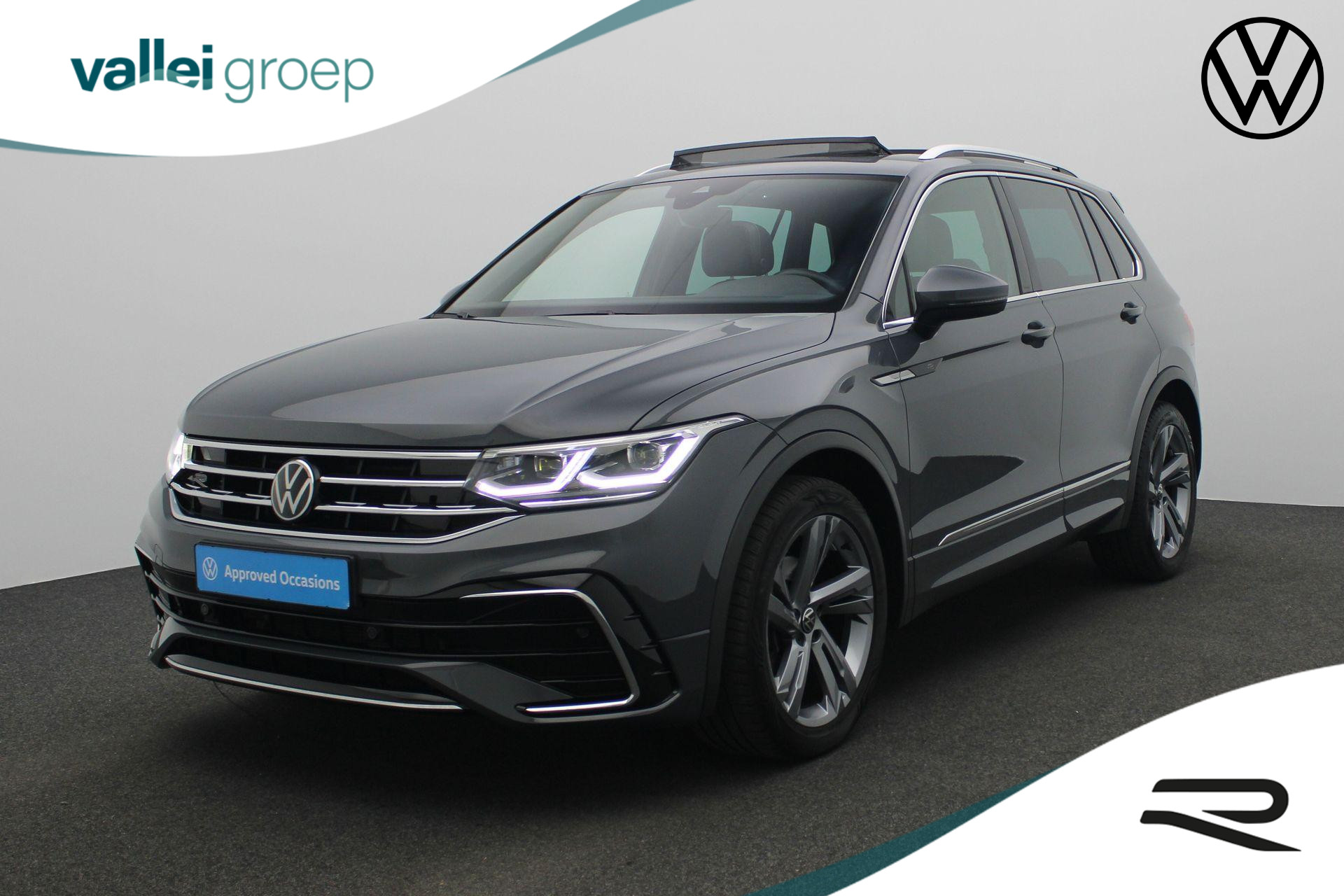 Volkswagen Tiguan 1.5 TSI 150 pk DSG R-Line Business+ | Panoramadak | IQ Light | Achteruitrijcamera | Navigatie | Adaptive Cruise | Keyless Entry