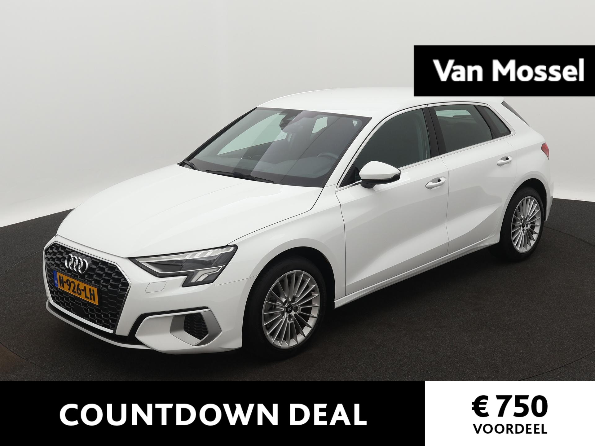 Audi A3 Sportback 30 TFSI Advanced edition 110 PK | Navigatie | Trekhaak | Climate Control | Cruise Control | Parkeersensoren | Lichtmetalen velgen |