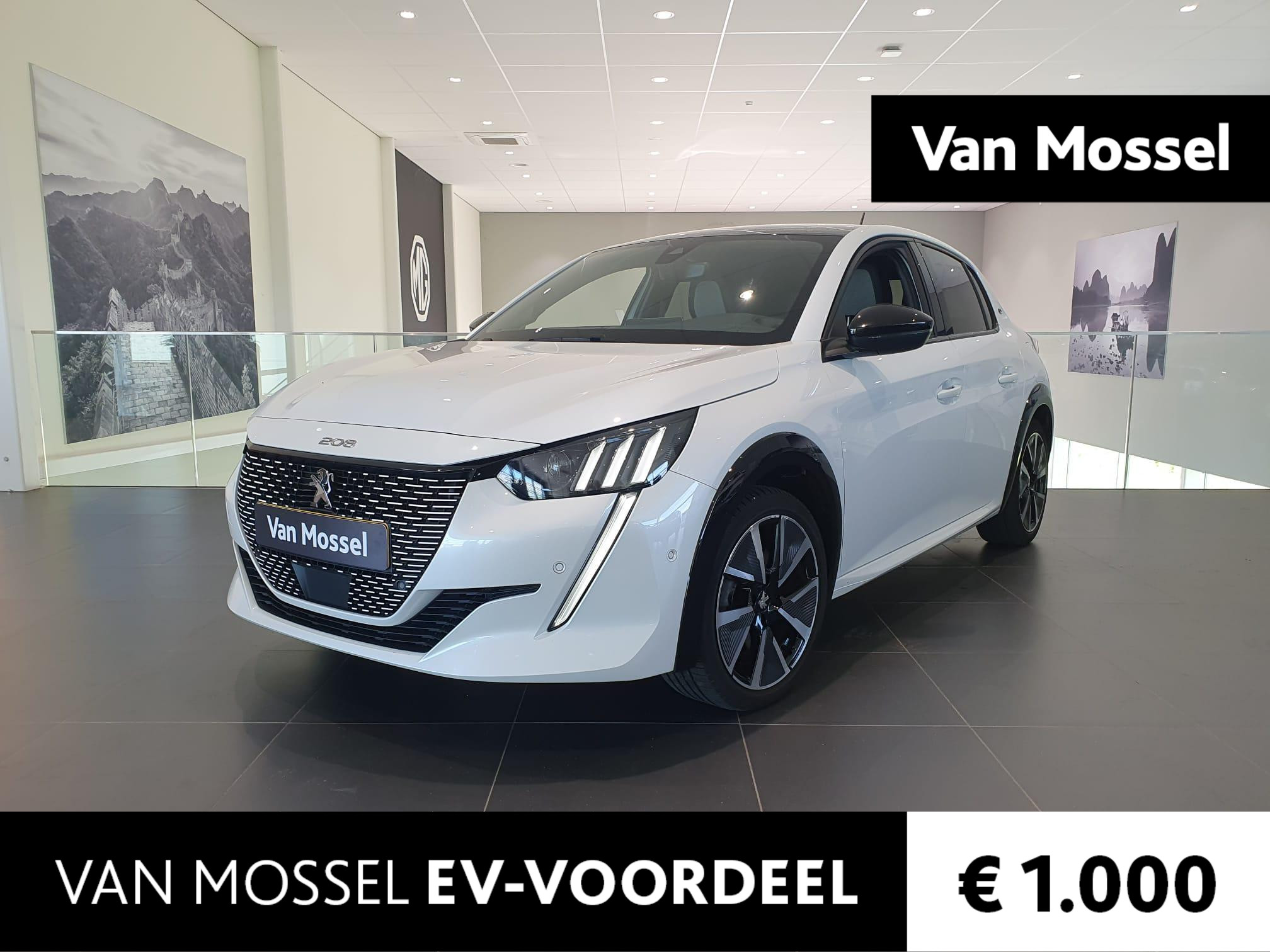 Peugeot e-208 EV GT Pack 50 kWh | Alcantara bekleding | Stoelverwarming | Navigatie | 3D cockpit | Apple Carplay/Android Auto