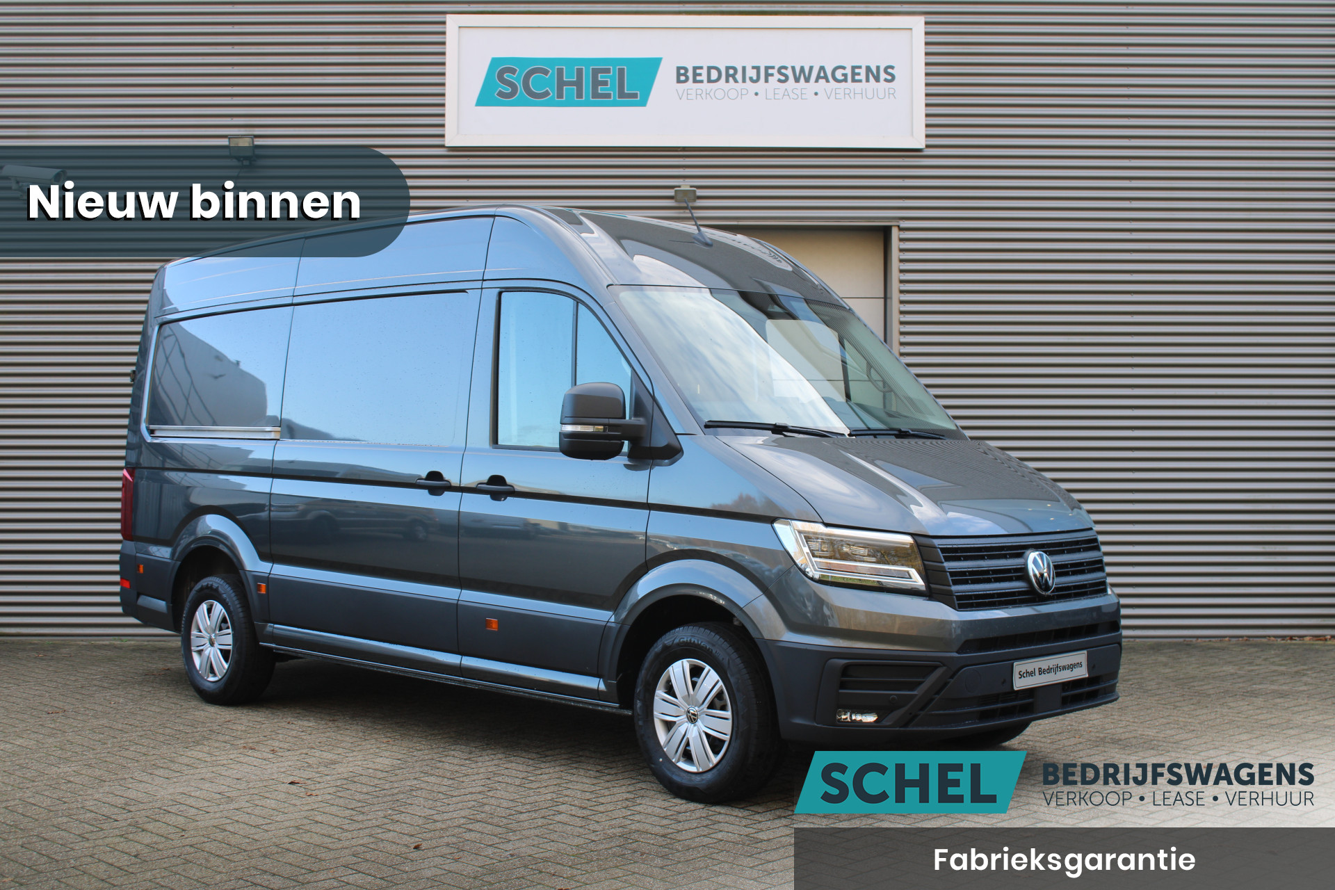 Volkswagen Crafter 35 2.0 TDI L3H3 177pk - Facelift - Navigatie - LED - Geveerde stoel - Virtual cockpit - Camera - Trekhaak - Stoelverwarming - Rijklaar