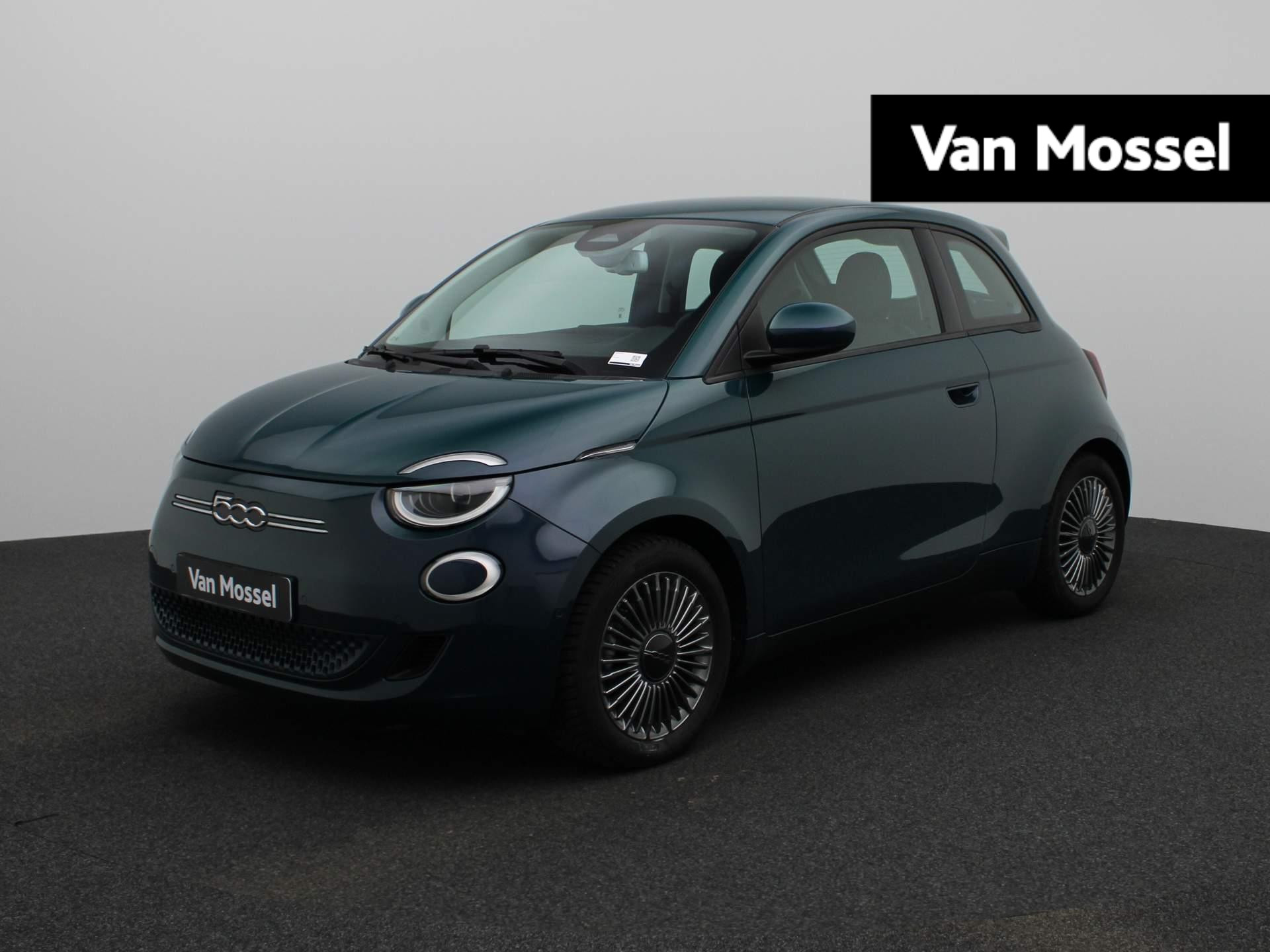 Fiat 500 Icon 42 kWh | Navigatie | Apple Carplay / Android Auto | Camera | Stoelverwarming | Dodehoekdetectie | Parkeersensoren | DAB | Keyless Start |