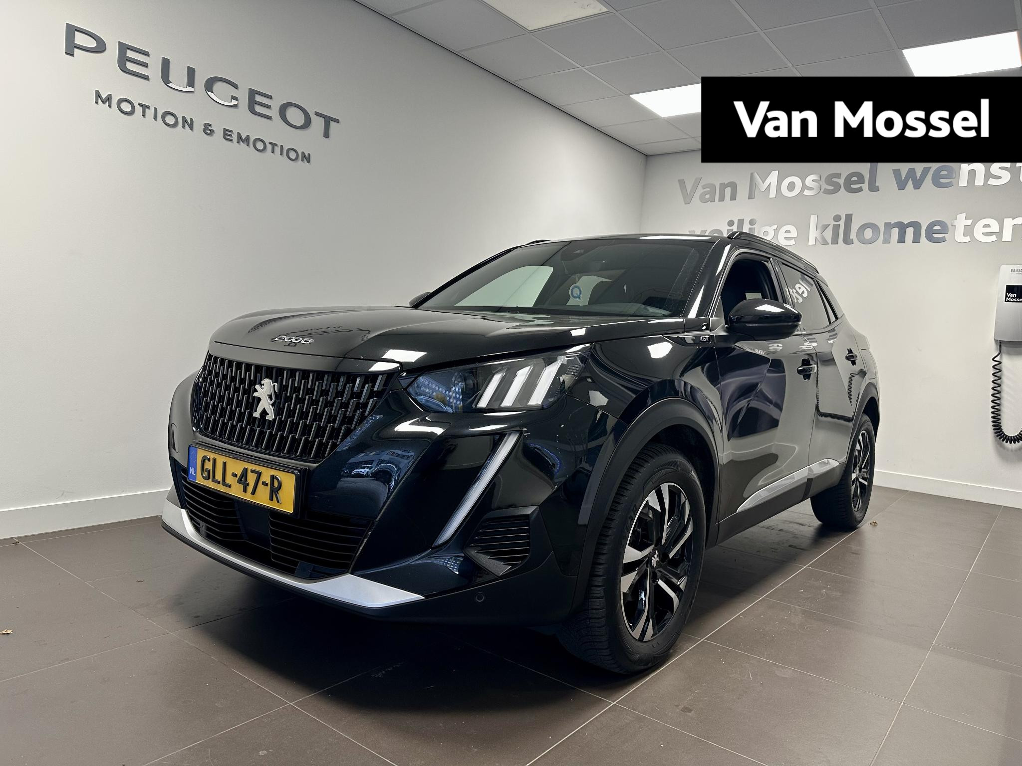 Peugeot 2008 1.2 PureTech GT 130 PK Automaat | Keyless Entry | Adaptieve Cruise | Stoelverwarming | Camera