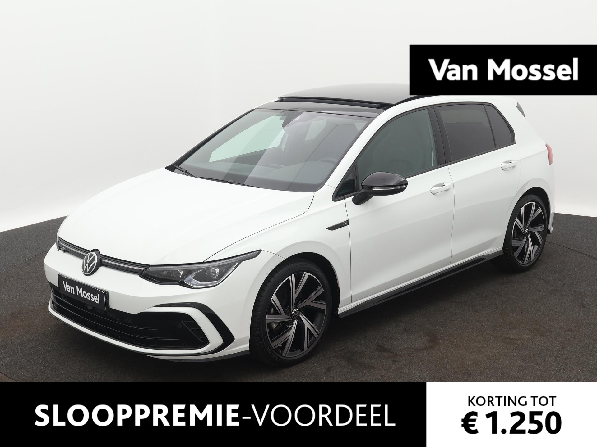 Volkswagen Golf 1.5 eTSI R-Line Business | ACHTERUITRIJCAMERA | PANORAMADAK | NAVIGATIE | APPLE CARPLAY | ANDROID AUTO | CLIMATE CONTROL | IQ LICHT |