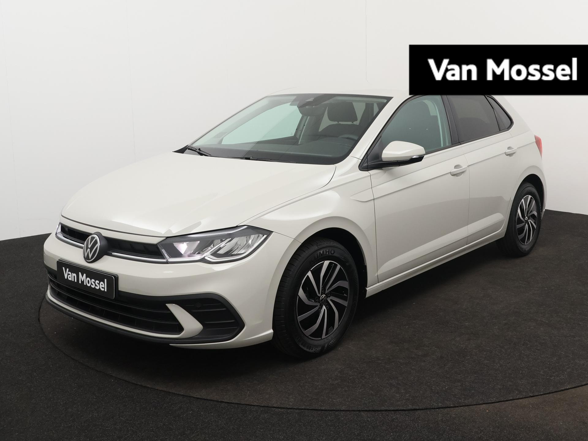 Volkswagen Polo 1.0 TSI Life Edition | Camera | Apple Carplay | Parkeersensoren achter | 15" Lichtmetalen velgen | Android Auto | Airco | Adaptieve cruise control |