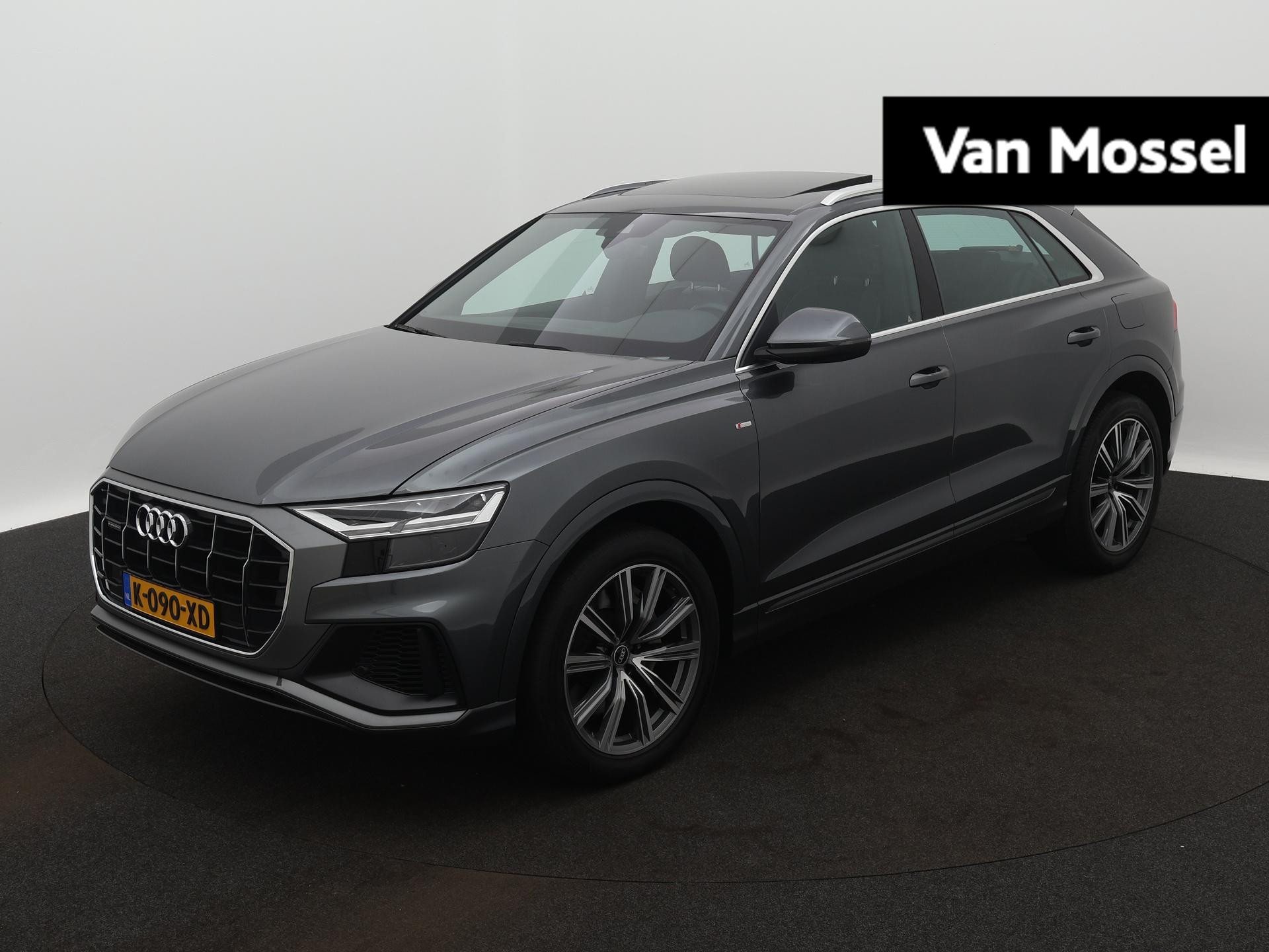 Audi Q8 55 TFSI e quattro Pro Line S 381 PK | S-line | Automaat | Navigatie | Panoramadak | Cruise Control | Trekhaak | Stoelverwarming | Virtual Cockpit | LED | Lichtmetalen velgen | Parkeerhulp plus | Audi soundsystem |