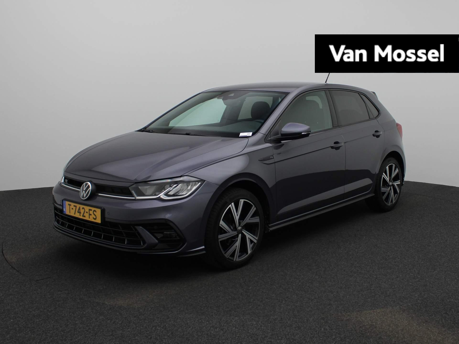 Volkswagen Polo 1.0 TSI R-Line 95 PK | R-Line | Navigatie | Parkeersensoren | Climatronic | Digital Cockpit | Apple Carplay | Android Auto | Adaptive Cruise Control | Draadloze Telefoonlader | Travel Assist | LED |