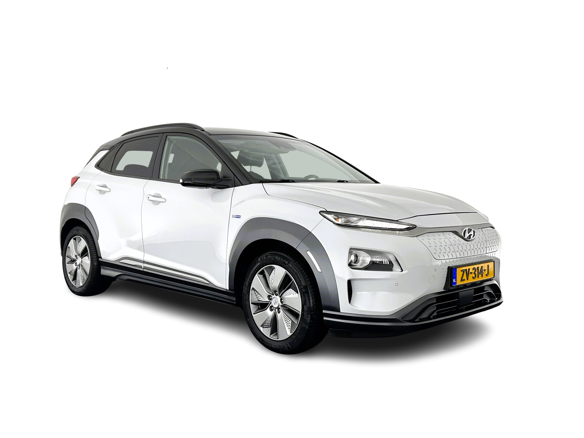 Hyundai Kona EV Premium 64 kWh (INCL-BTW) *FULL-LEATHER | HEAD-UP | FULL-LED | NAVI-FULLMAP | DAB | ADAPTIVE-CRUISE | KRELL-AUDIO | KEYLESS | CAMERA | BLIND-SPOT | LANE-ASSIST | DIGI-COCKPIT | COMFORT-SEATS | 17''