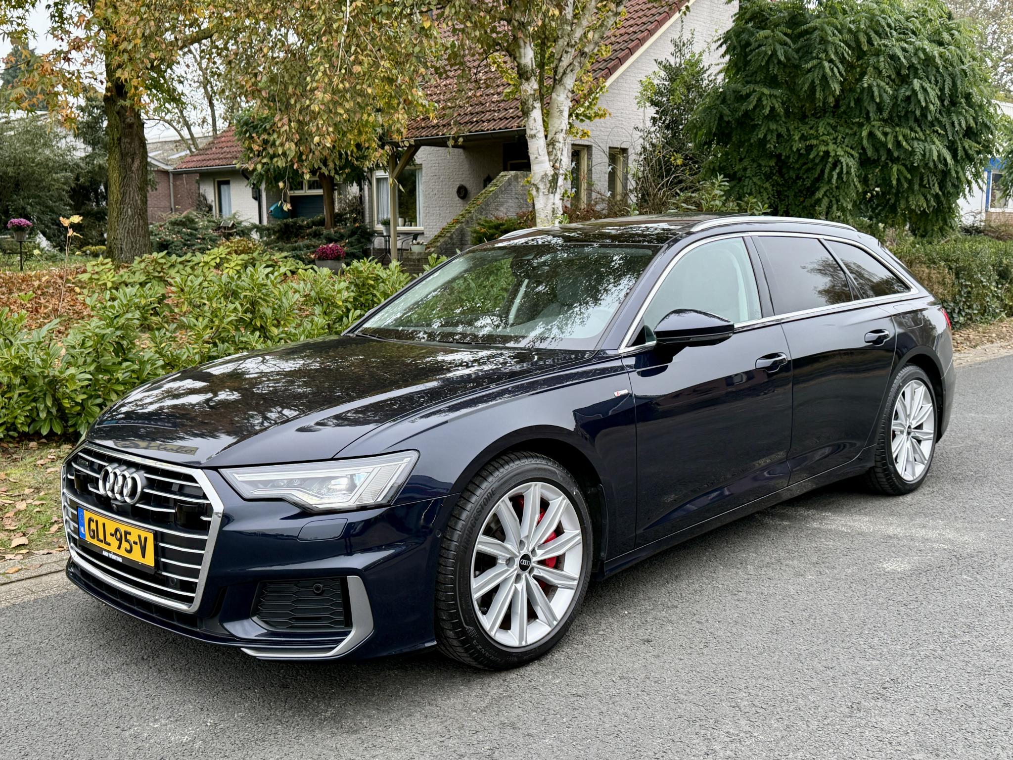 Audi A6 Avant 55 TFSIe quattro S-Line 367PK Trekhaak•Pano•ACC