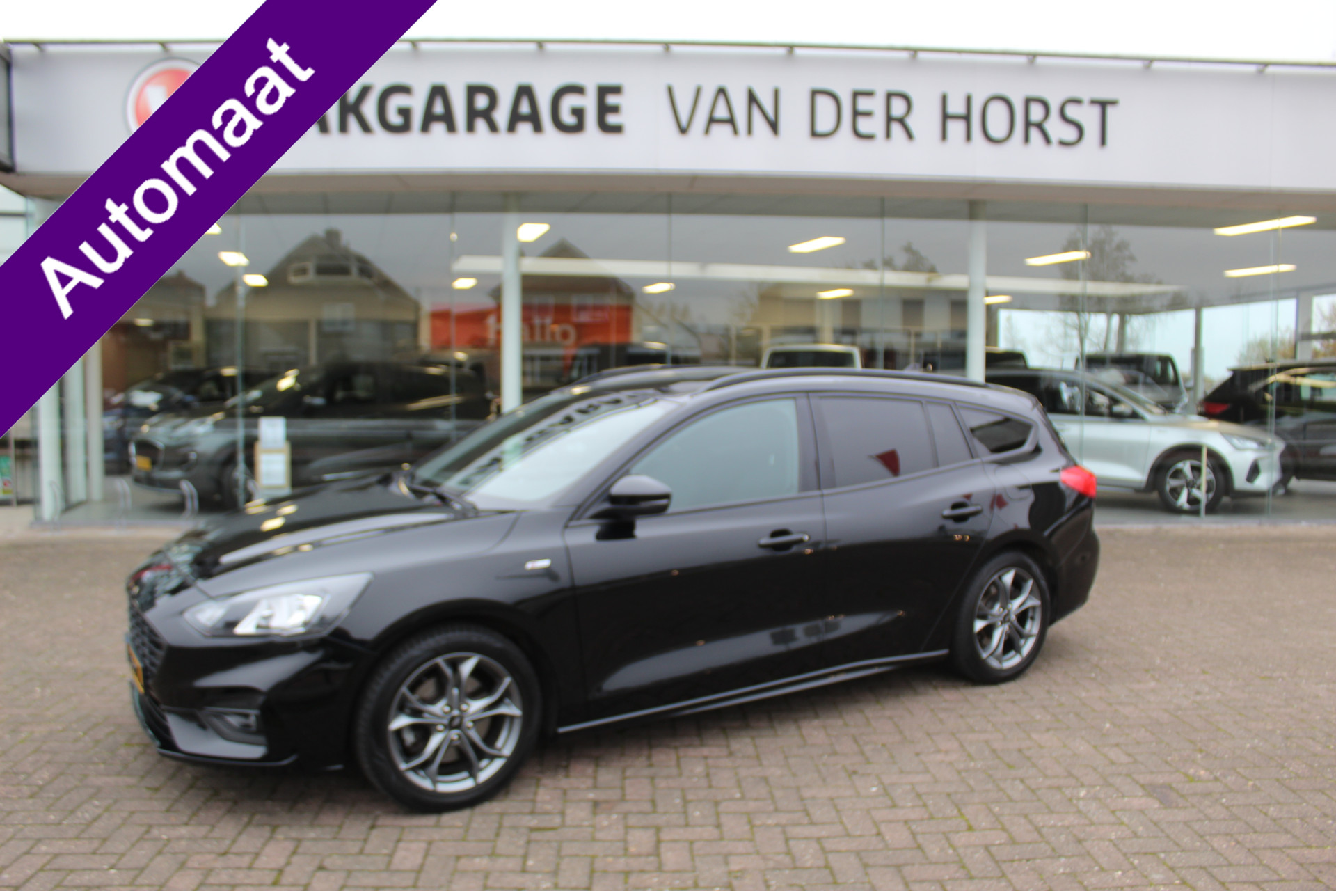 Ford Focus Wagon 1.0 EcoBoost ST Line Business Climate control , Navigatie , Camera , Bluetooth Stoel en stuurverwarming , Voorruitverwarming