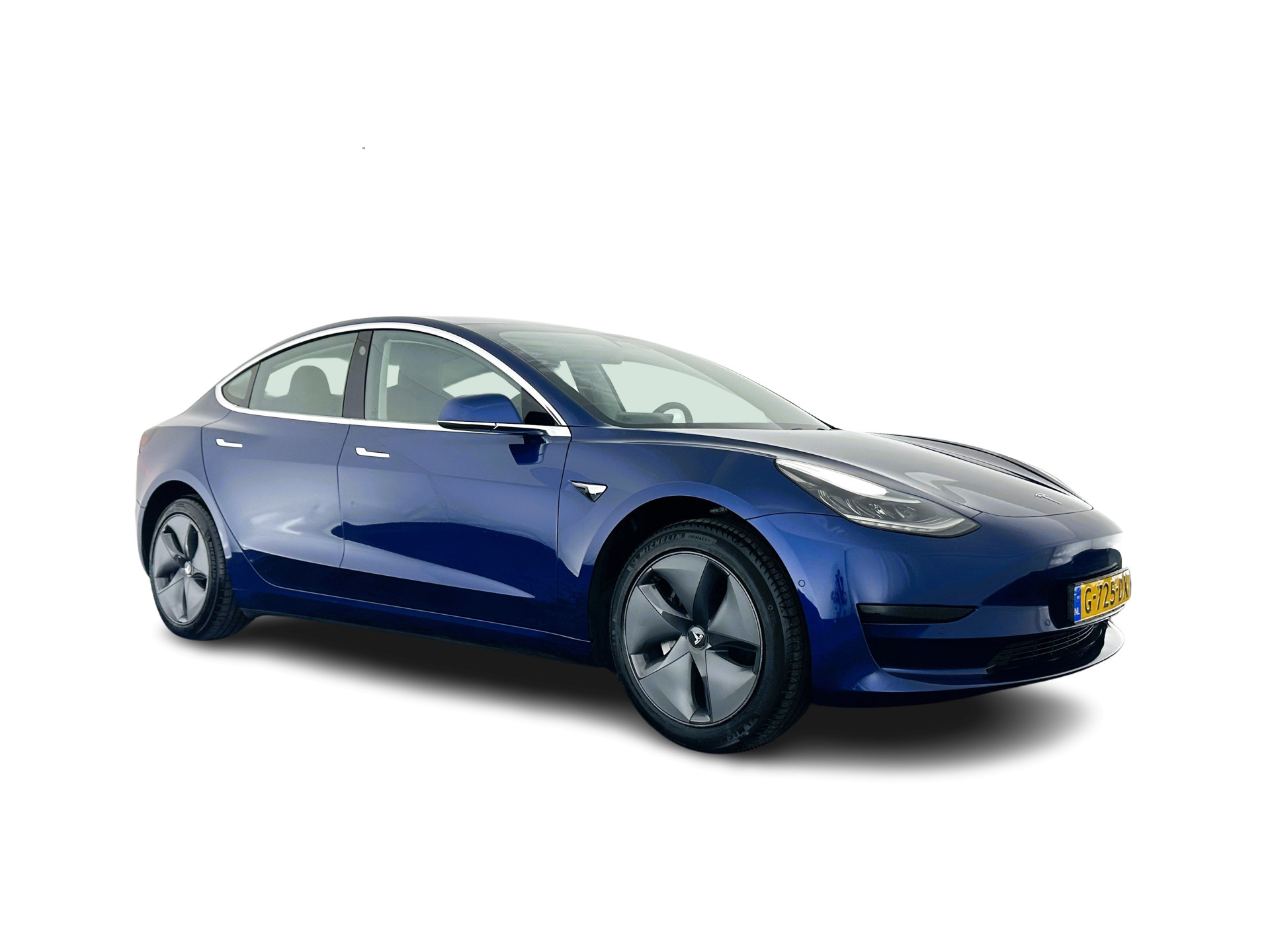 Tesla Model 3 Standard RWD Plus 60 kWh (INCL-BTW) Aut. *TREKHAAK | PANO | AUTO-PILOT | NAPPA-VOLLEDER | KEYLESS | FULL-LED | MEMORY-PACK | SURROUND-VIEW | DAB | APP-CONNECT | VIRTUAL-COCKPIT | LANE-ASSIST | COMFORT-SEATS | 18"ALU*