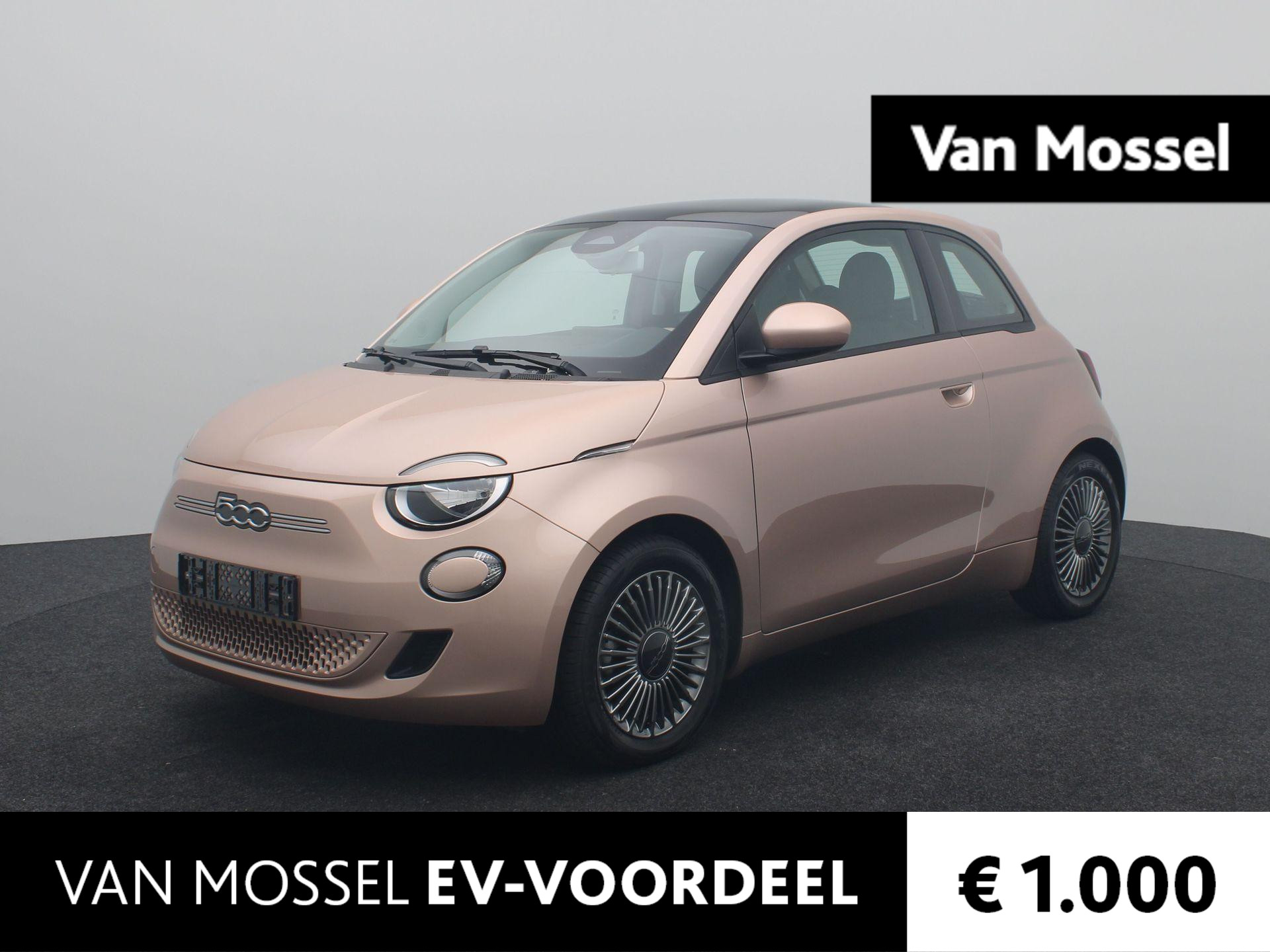 Fiat 500e Icon 42 kWh | Navigatie | Lichtmetalen velgen |