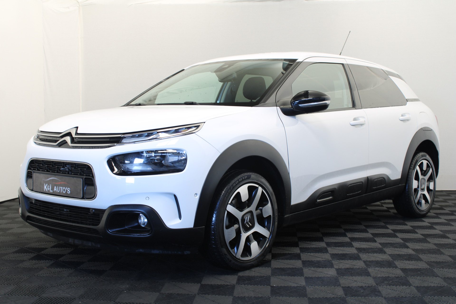 Citroën C4 Cactus 1.2 PureTech Shine |Camera|Navi|Automaat|