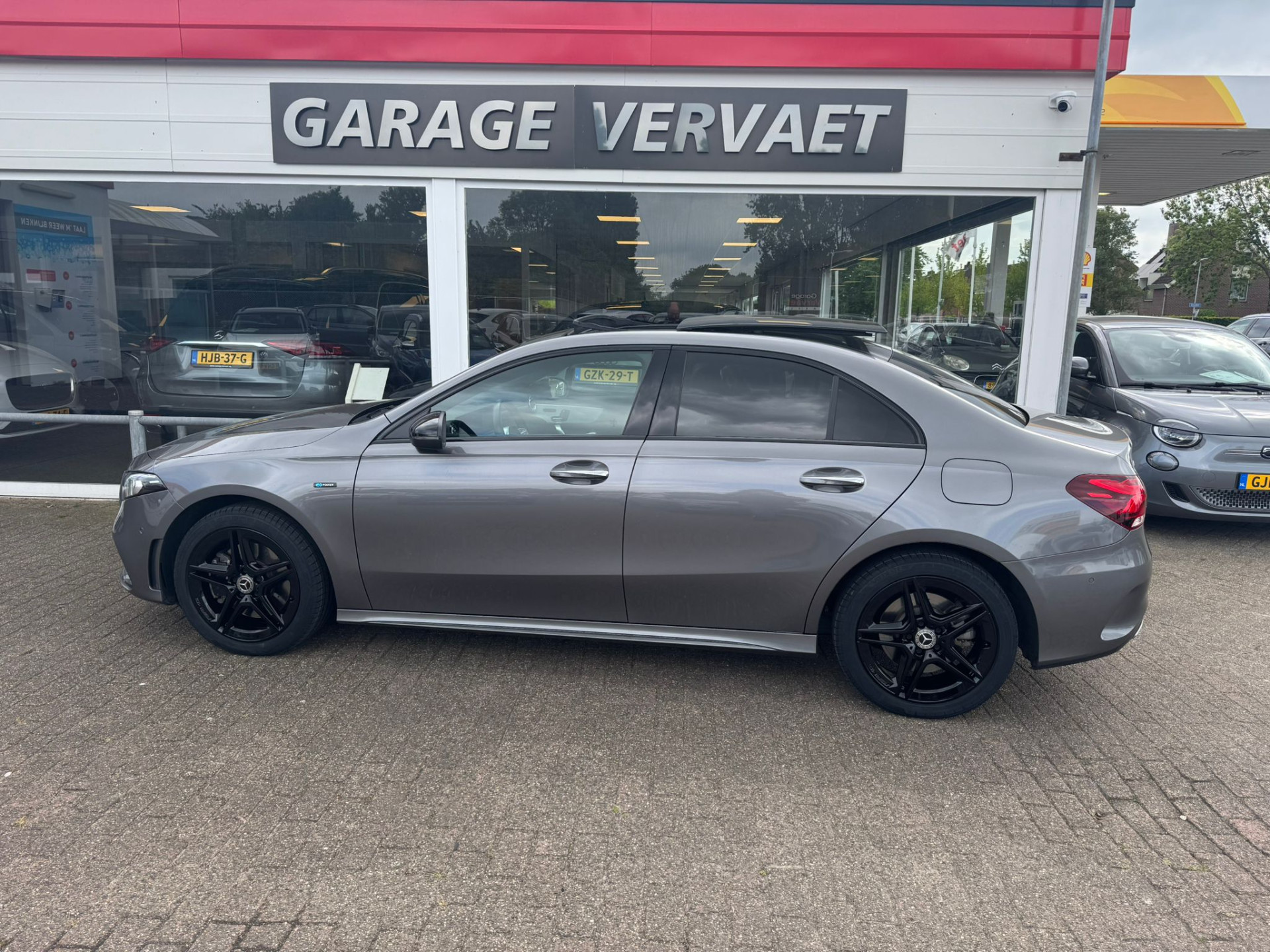 Mercedes-Benz A-Klasse 250 e Business Solution AMG Limited