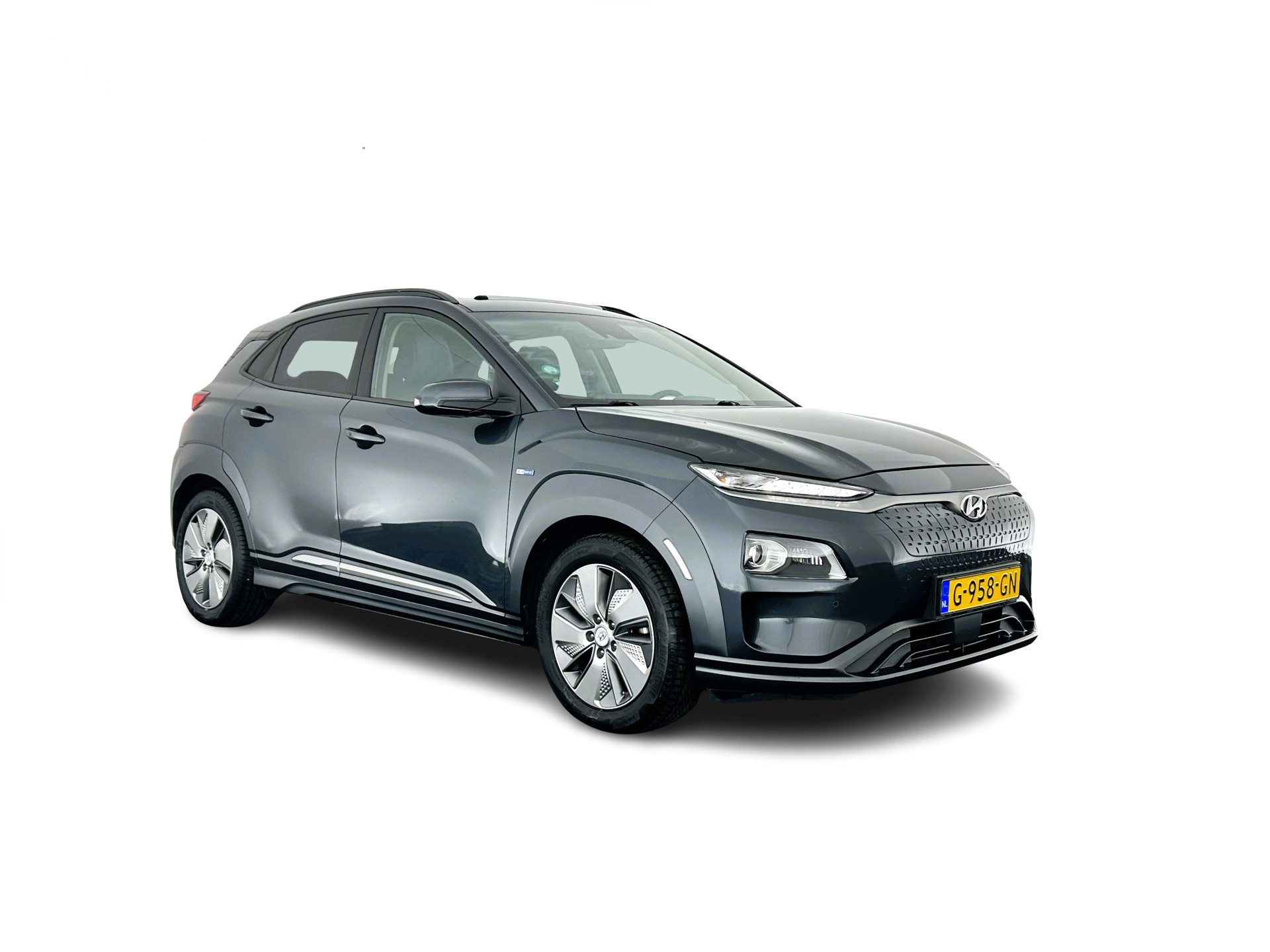 Hyundai Kona EV Premium 64 kWh (INCL-BTW) *PANO | FULL-LEATHER | HEAD-UP | FULL-LED | NAVI-FULLMAP | DAB | ADAPTIVE-CRUISE | KRELL-AUDIO | KEYLESS | CAMERA | BLIND-SPOT | LANE-ASSIST | DIGI-COCKPIT | COMFORT-SEATS | 17''AL