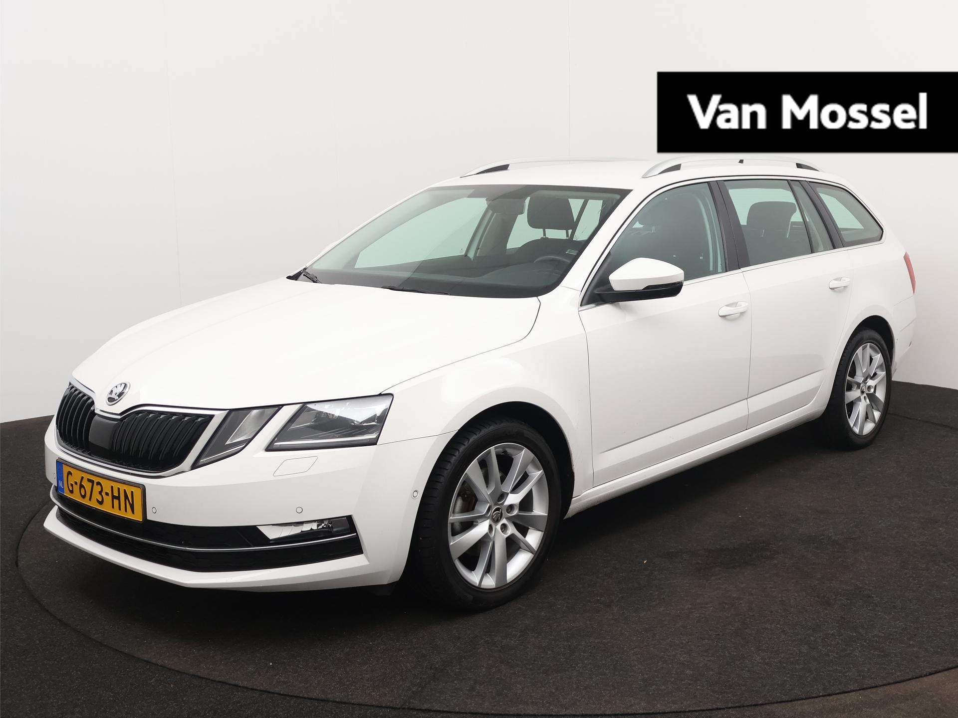 Škoda Octavia Combi 1.0 TSI Greentech Business Edition Plus | STOELVERWARMING | CLIMATE CONTROL | TREKHAAK | PARKEERSENSOREN |