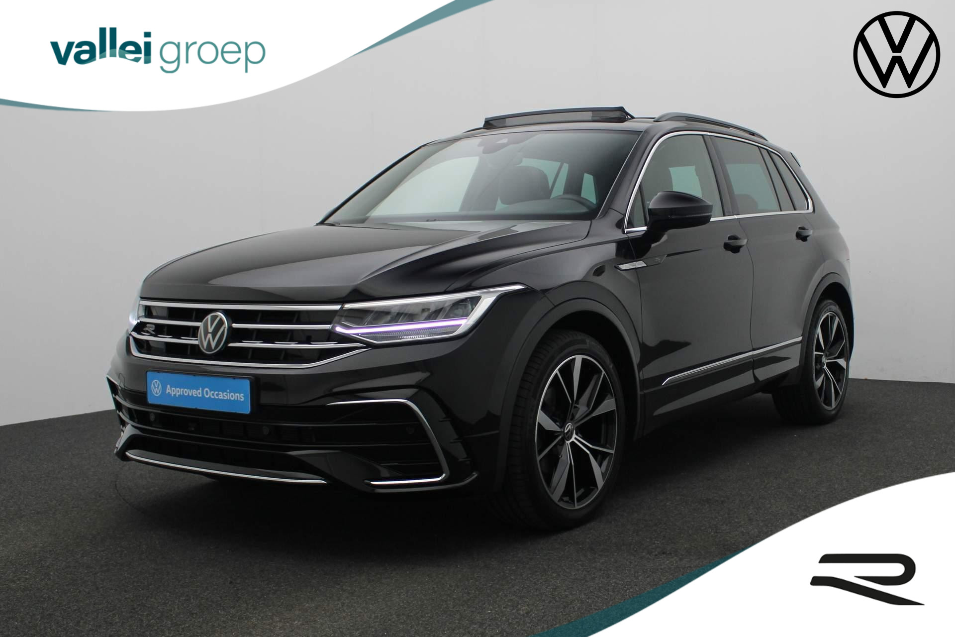 Volkswagen Tiguan 1.5 TSI 150PK DSG R-Line | Pano | 20 inch | Camera | Navi | ACC | Apple Carplay / Android Auto