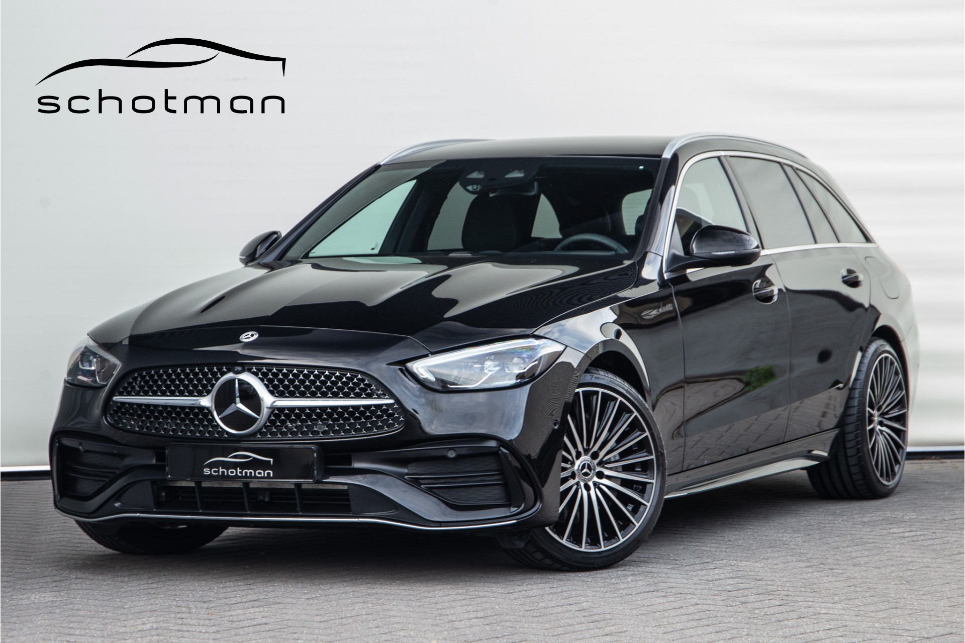 Mercedes-Benz C-Klasse Estate 300 e AMG Line, Distronic, Trekhaak, Camera, Hybrid 2024