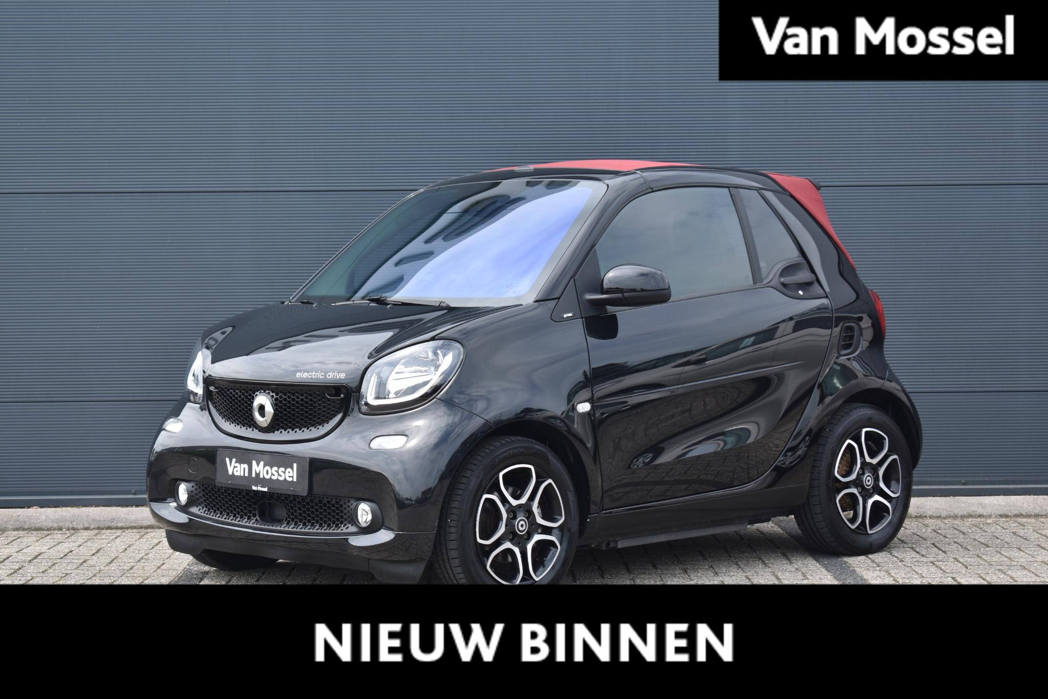 Smart Fortwo cabrio electric drive prime 18 kWh | Stoelverwarming | Leder | Achteruitrijcamera