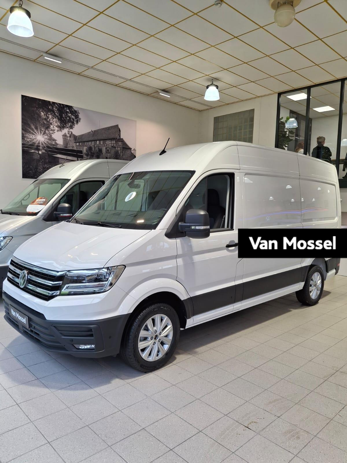 Volkswagen Crafter 35 2.0 TDI L3H3 Highline Voorraad | Handgeschakeld |  Ergoactive geveerde bestuurdersstoel | 17 inch LM | Bank | 19500 euro BPM Voordeel